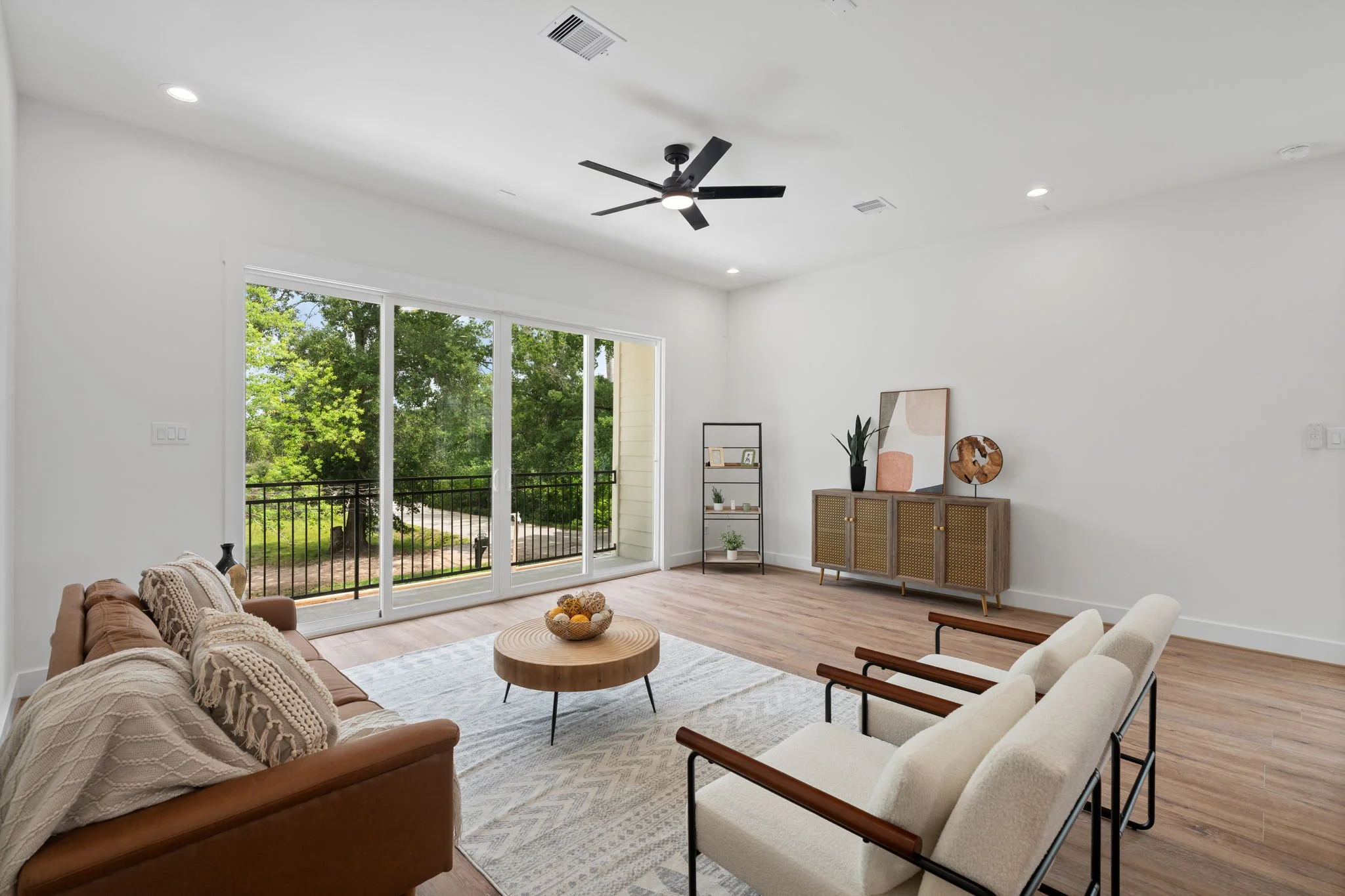 57-web-or-mls-untitled-5664-Edit.jpg