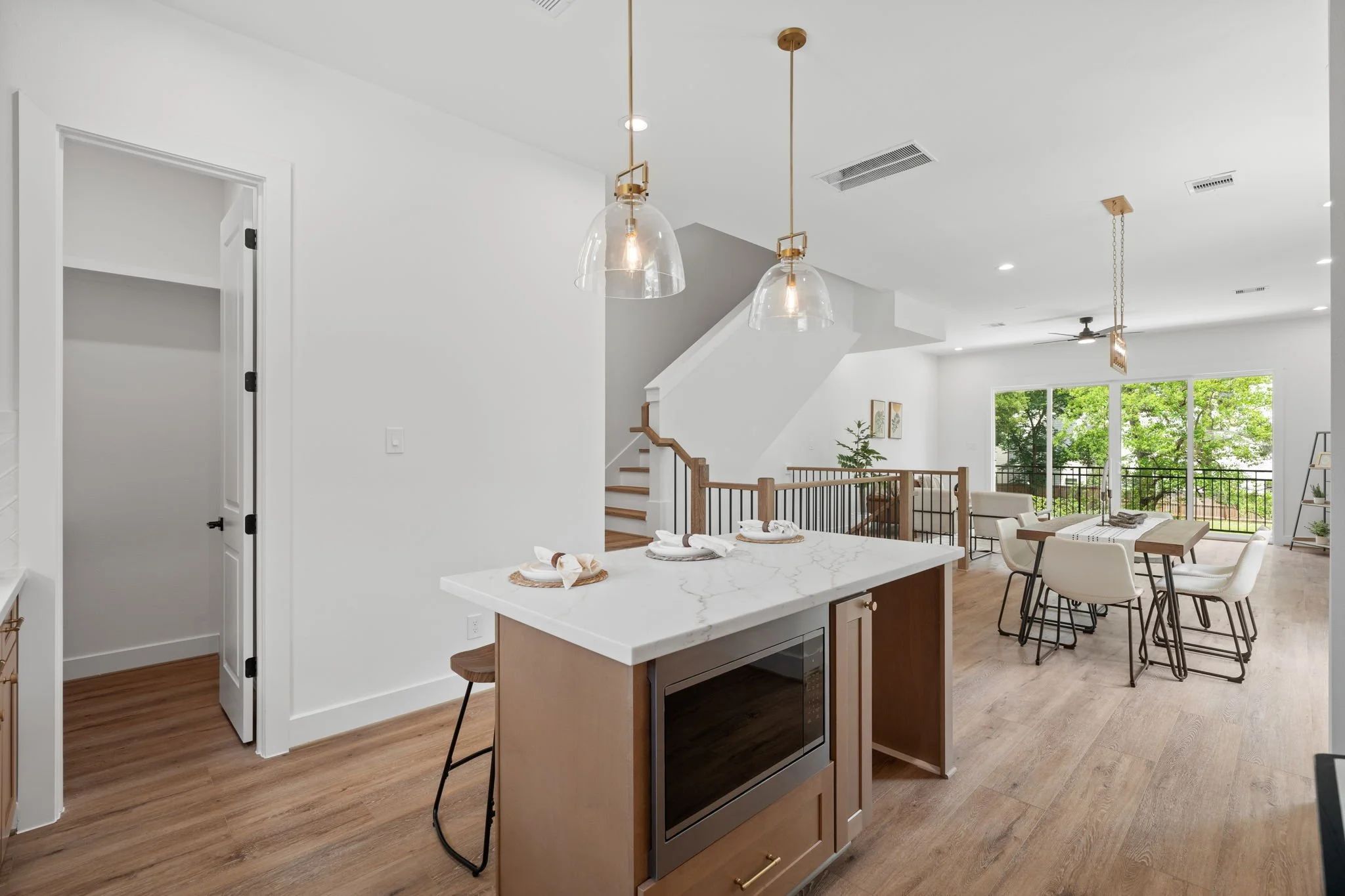 69-web-or-mls-untitled-5674-Edit.jpg