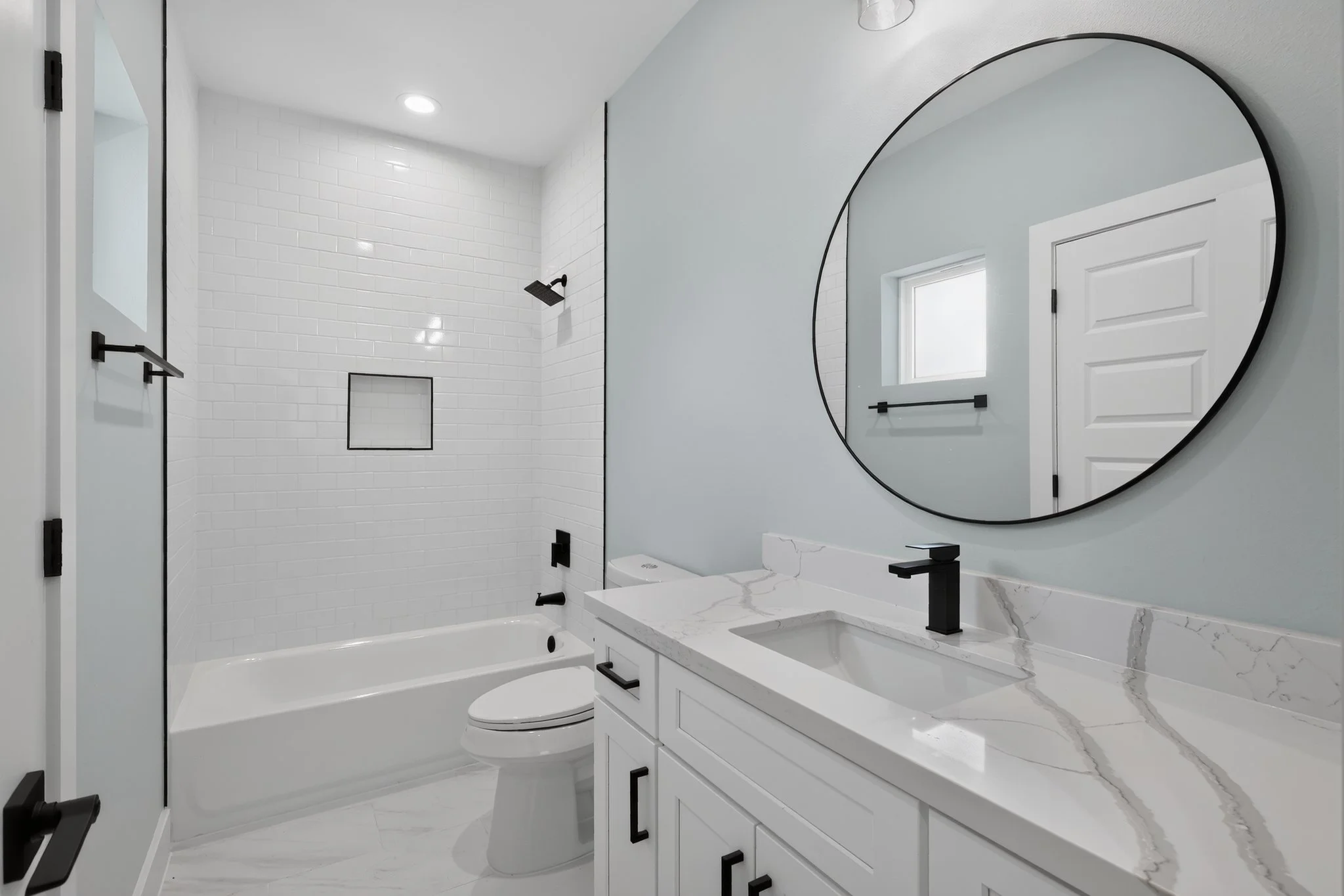 15_804_Schweikhardt_St-Bathroom-9277.jpg