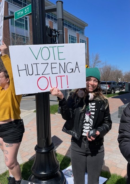 HUIZENGA PROTEST Every Friday @Noon