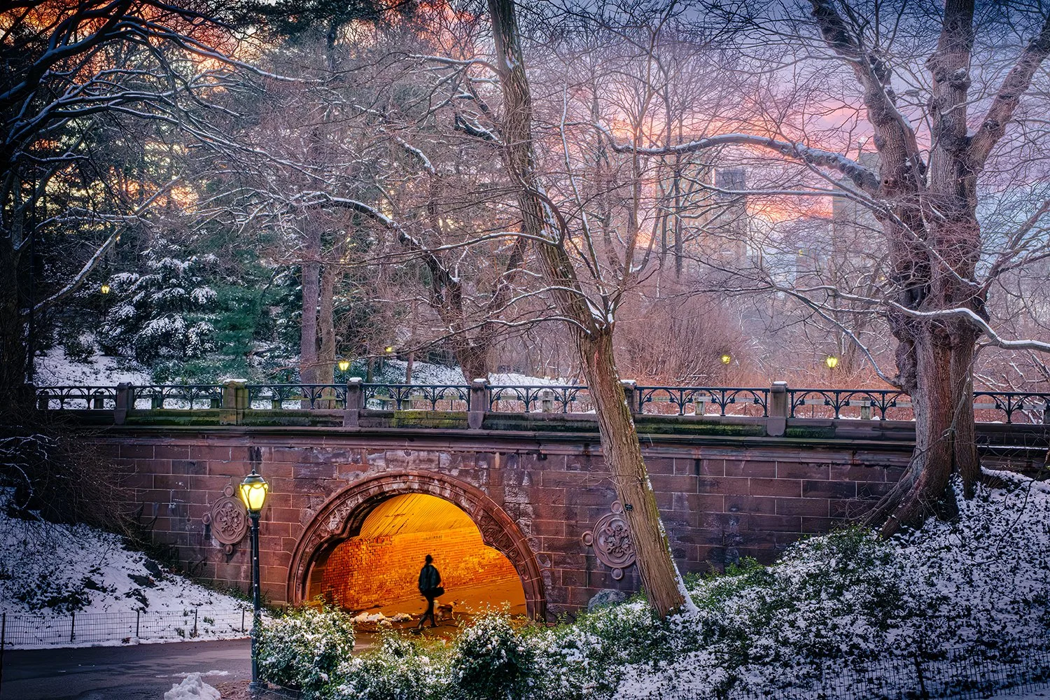 “PASSING INTO THE WONDERLAND
(TREFOIL ARCH)”, 2024 BY BOTH SIDES
PHOTOGRAPHY
16 IN X 24 IN. ARCHIVAL PIGMENT PHOTO
PRINT ON FINE-ART PAPER
-
LOCATION: JERSEY CITY, NJ (USA)
HTTP://WWW.BOTHSIDES.PHOTOGRAPHY