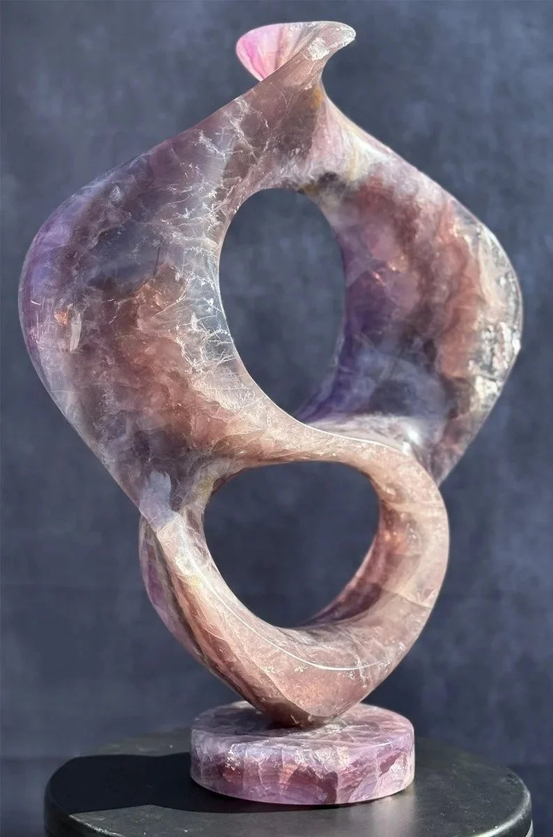 T Barny -  Healdsburg, California - "DASYATIS - ‘Atlantic Stingray’" 
Chinese Fluorite
23 x 32 in