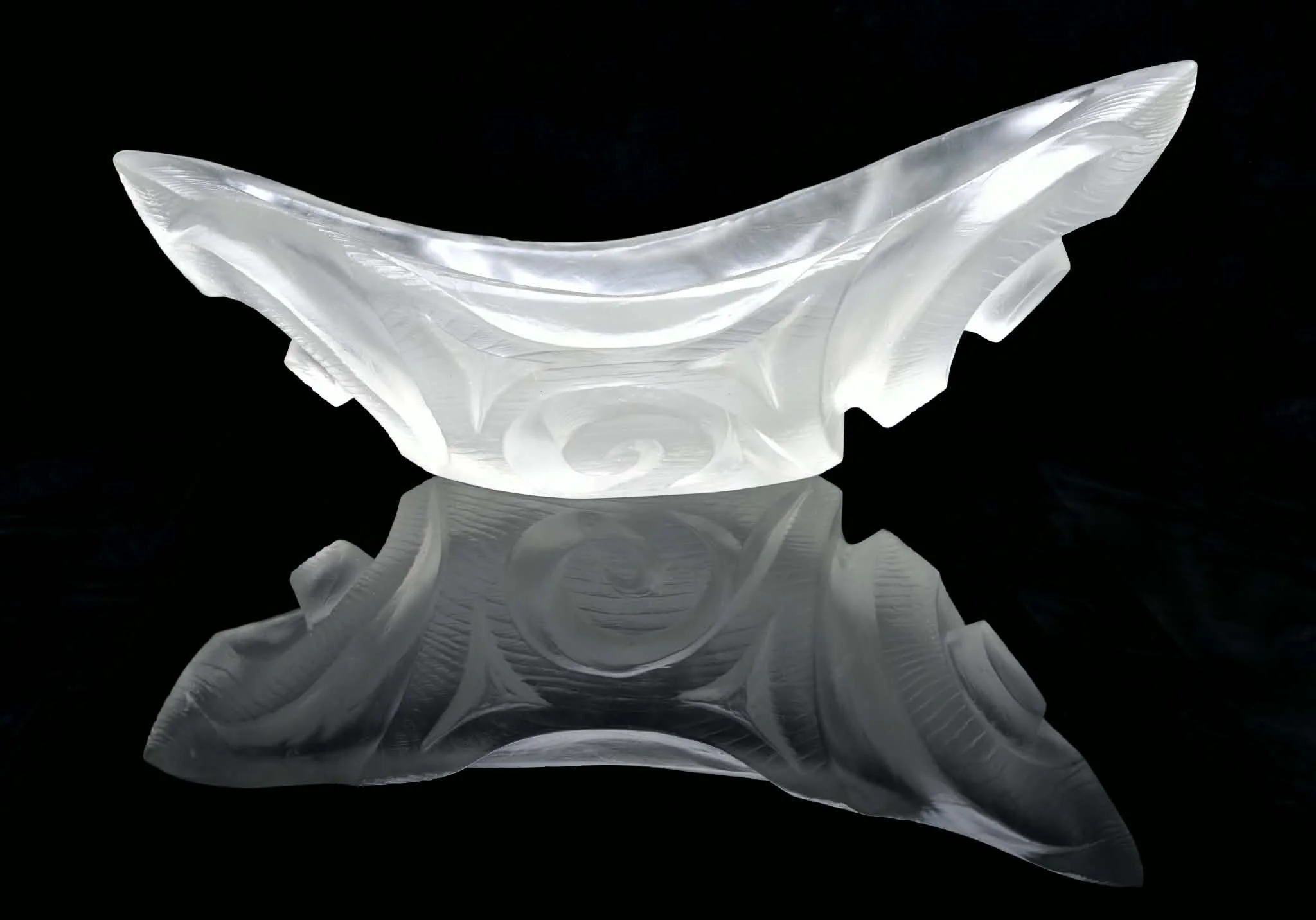 Steve Jensen
Seattle, Washington
"Crystal Ghost Ship," 2026
Sculpture; Cast lead crystal
9.5 x 10 in
