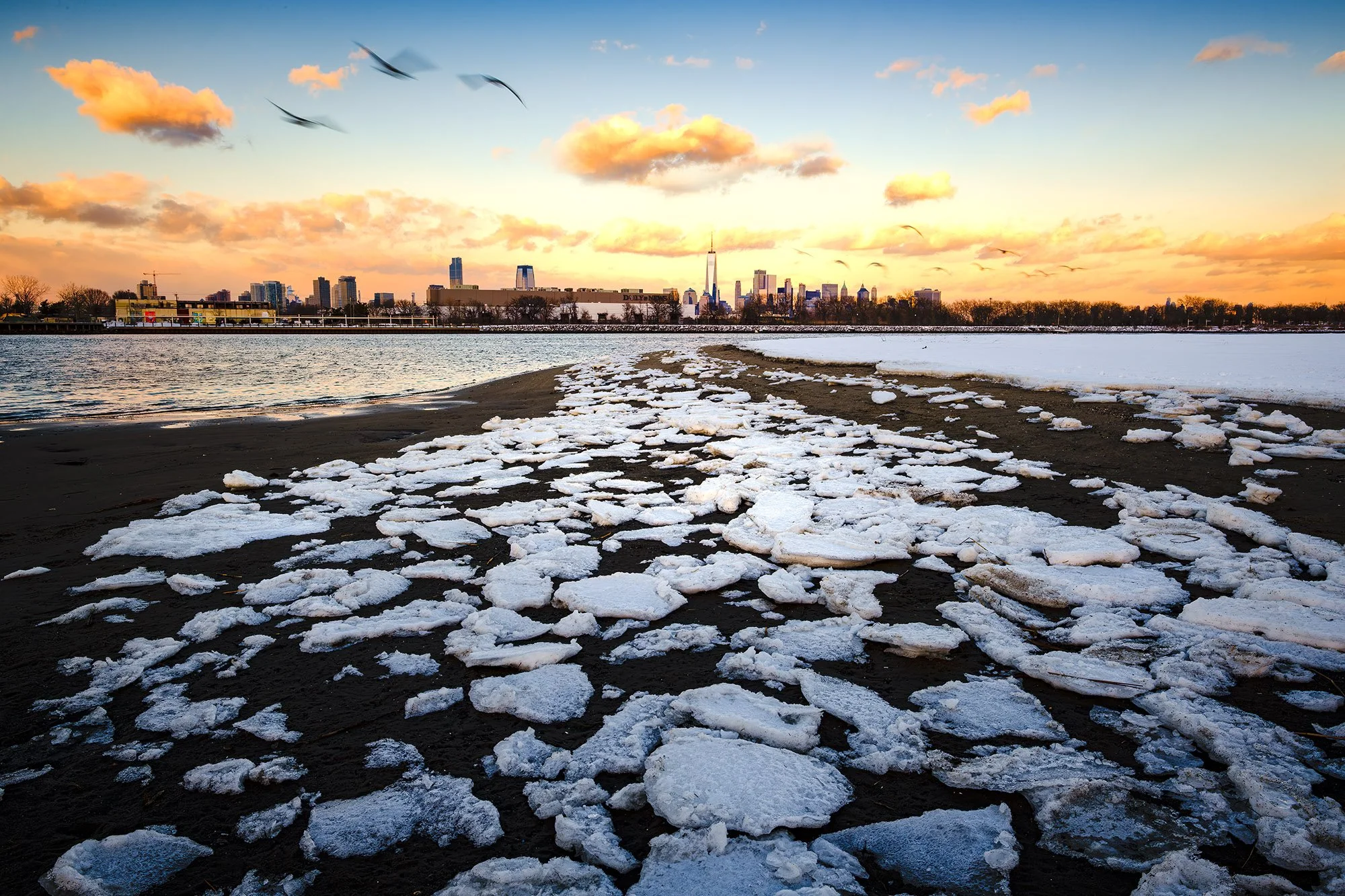 “GO WITH THE FLOE”, 2021 BY BOTH SIDES
PHOTOGRAPHY
16 IN X 24 IN. ARCHIVAL PIGMENT PHOTO
PRINT ON FINE-ART PAPER
-
LOCATION: JERSEY CITY, NJ (USA)
HTTP://WWW.BOTHSIDES.PHOTOGRAPHY
