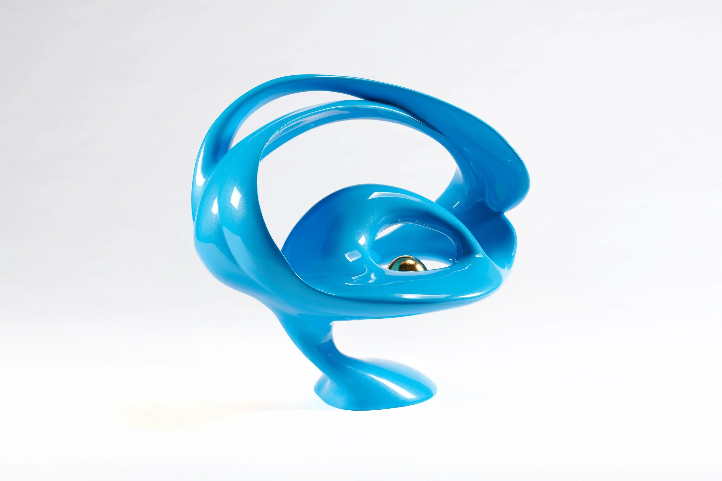 Jason Shih
Taiwan

"Dawn at Sea," 2023
Sculpture; Painted ABS
68 x 60 cm