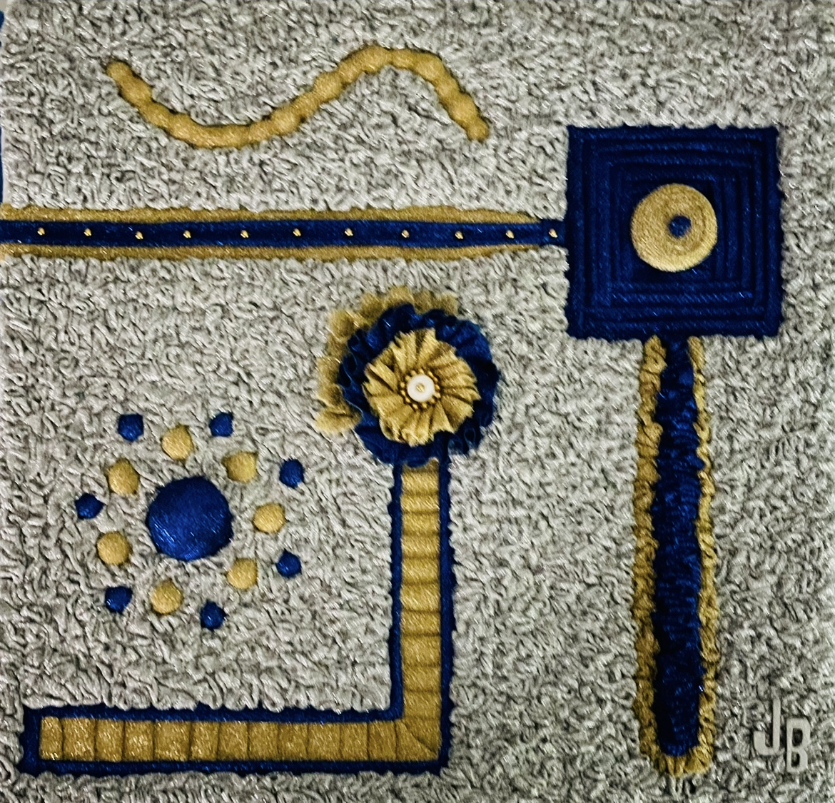 Joelle Bilisari - Louisville, Kentucky - "Passage Way” 
Textile
16 x 16 in