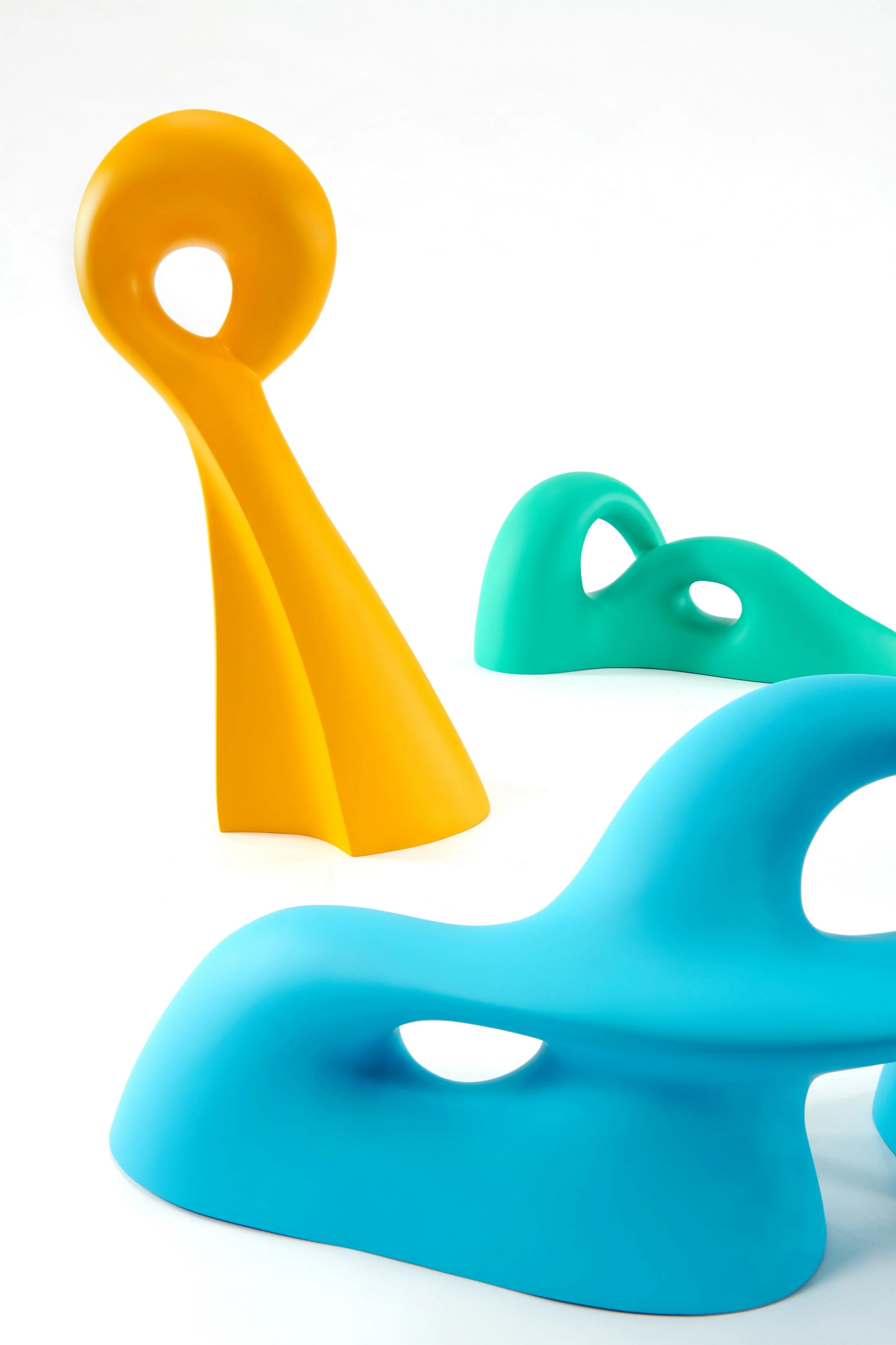 “TRILOGY-SUNSHINE. VALLEY. COASTLINE”,
203 BY JASON SHIH
PAINTED ABS, SCULPTURES
-
LOCATION: TAOYUAN CITY, TAIWAN
HTTPS://JASONSHIH.COM
