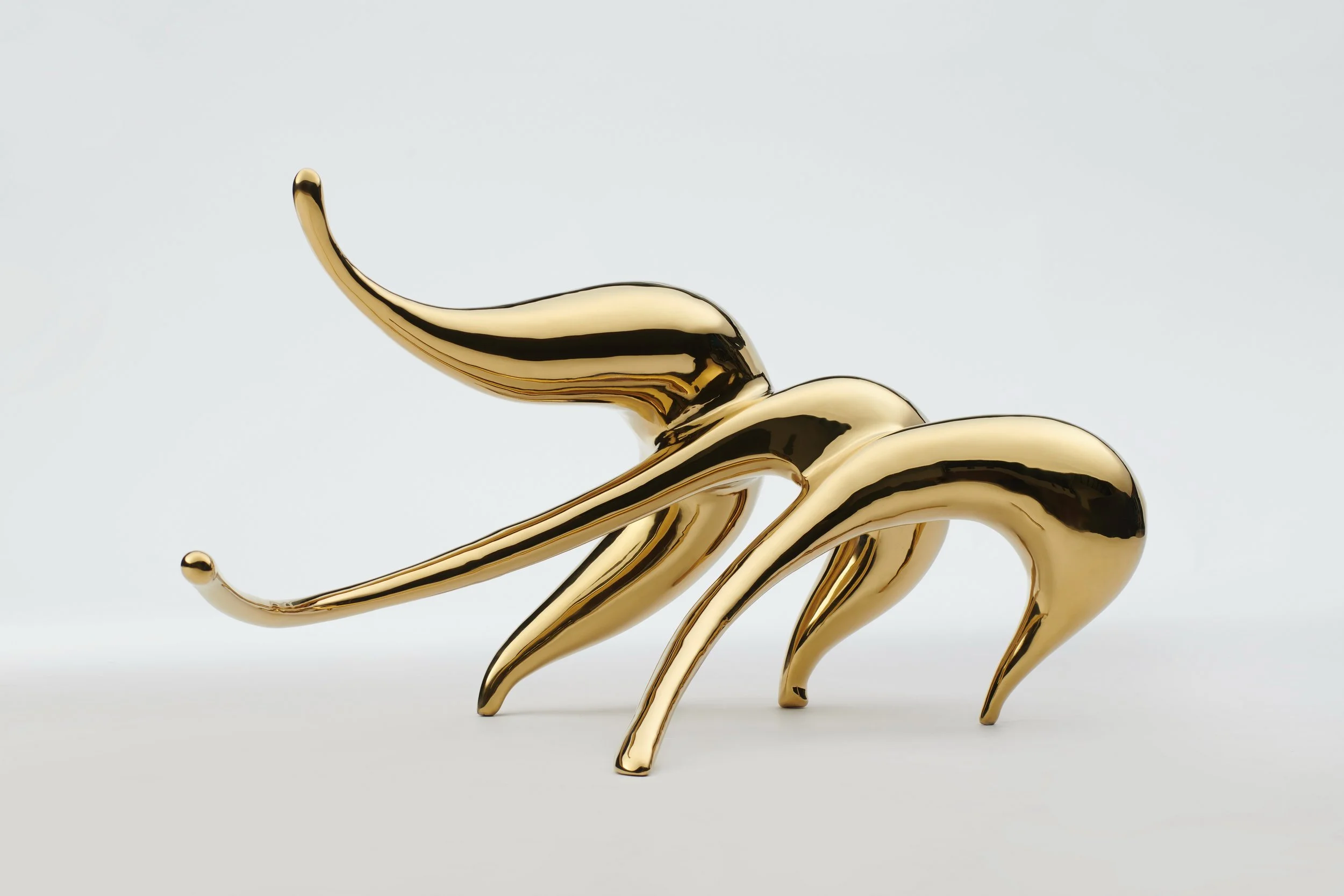 Jason Shih - Taoyuan District - “Turning” 
Cast stainless steel and titanium plating
120 x 60 cm