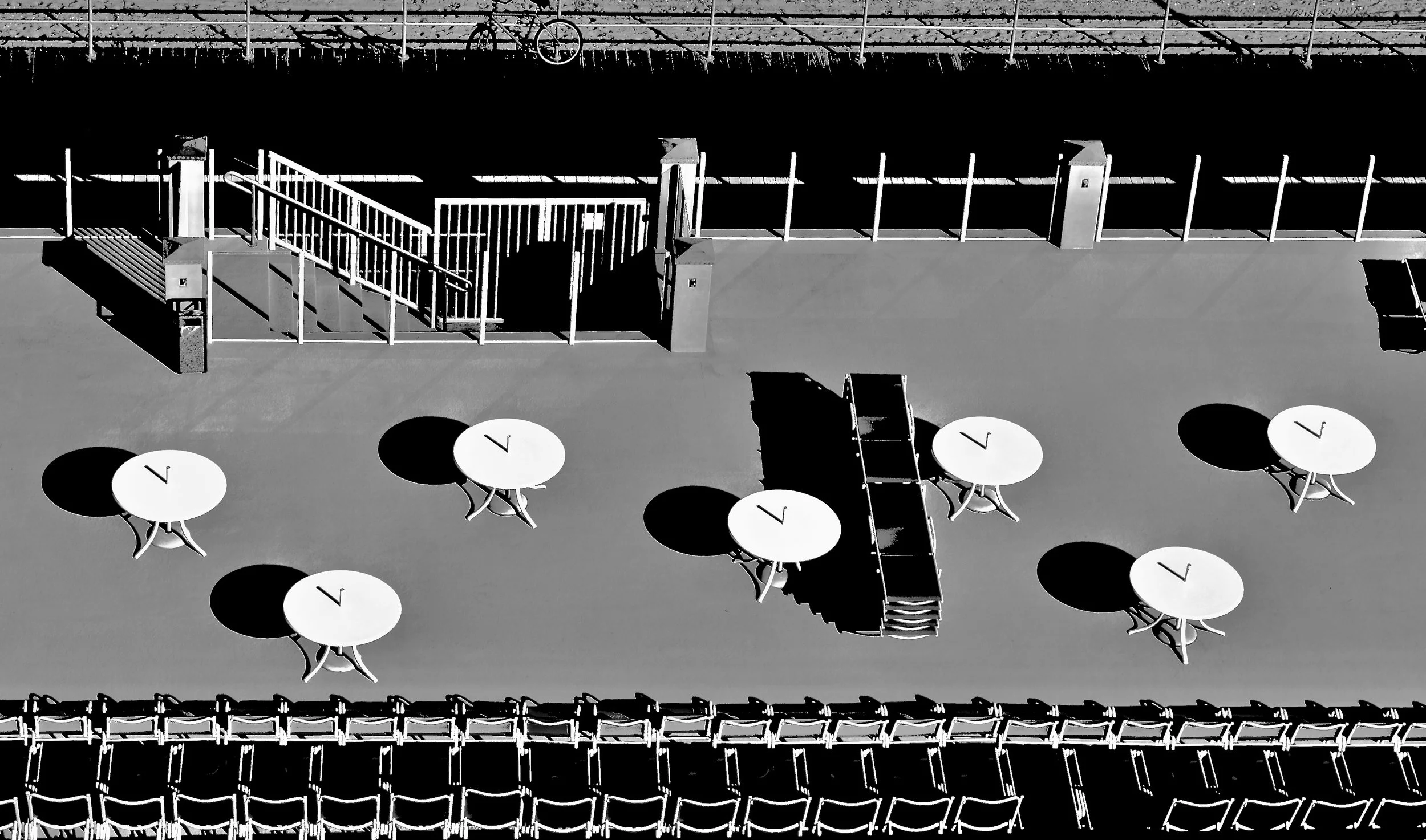 Thomas Camp - 
Mt. Laurel, New Jersey. "Looking Down On Garden Plaza"
Digital Print
13 x in cm