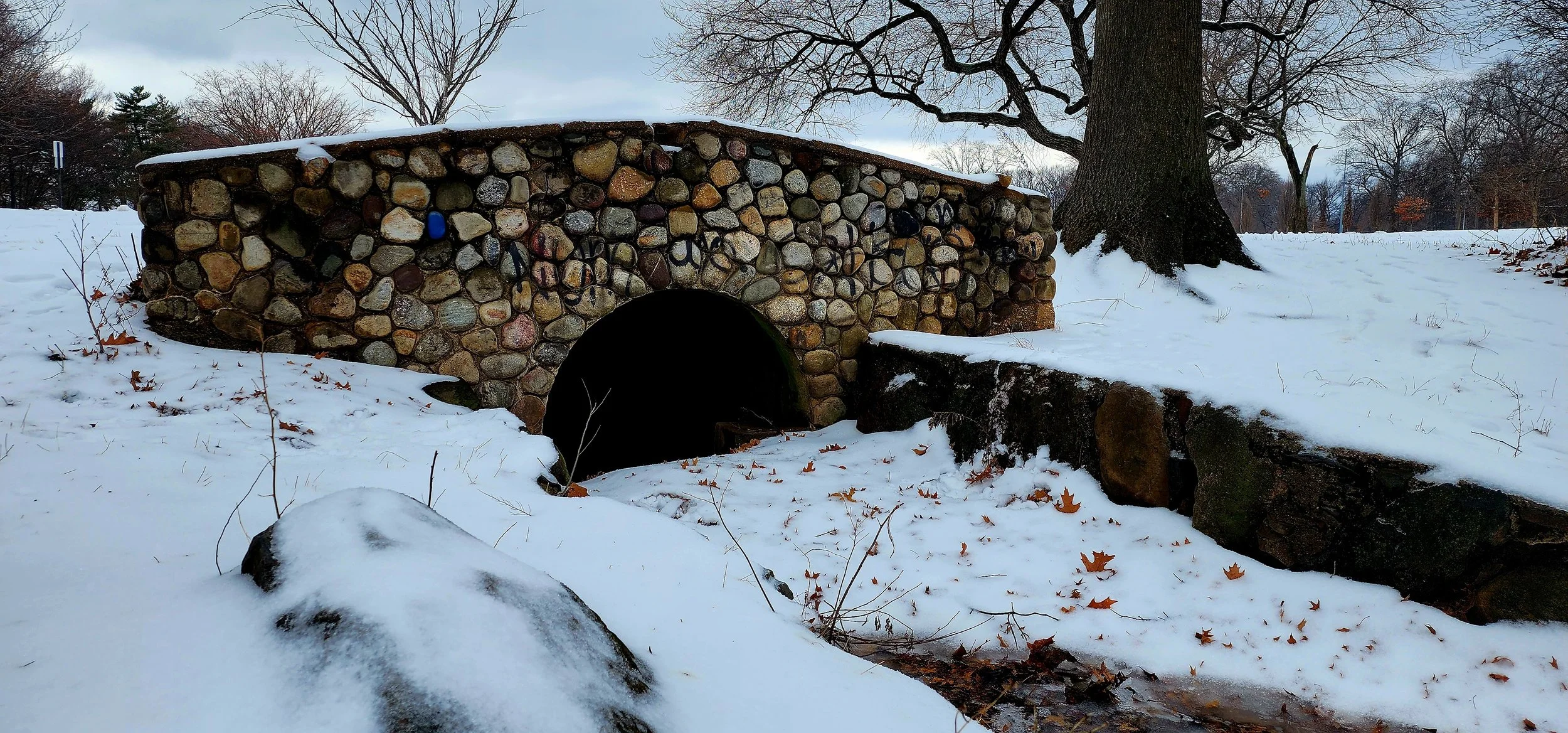 “STONE BRIDGE”, 2024 BY ADRIANA ROCHA
4000 X 1868. PHOTOGRAPHY, CELLPHONE
-
LOCATION: NEW JERSEY (USA)
HTTPS://INSTAGRAM.COM/ADRITA_ROCHA?UTM_MEDIUM=COPY_LINK