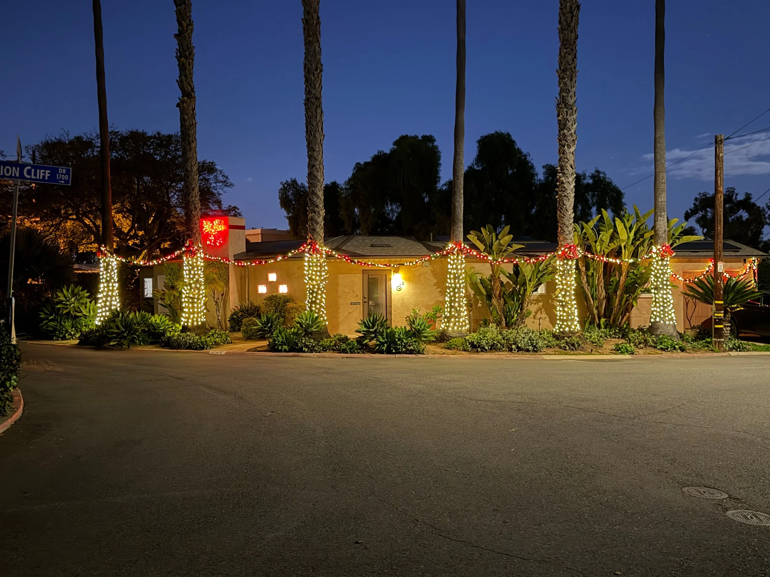 #1 - 1702 Mission Cliff