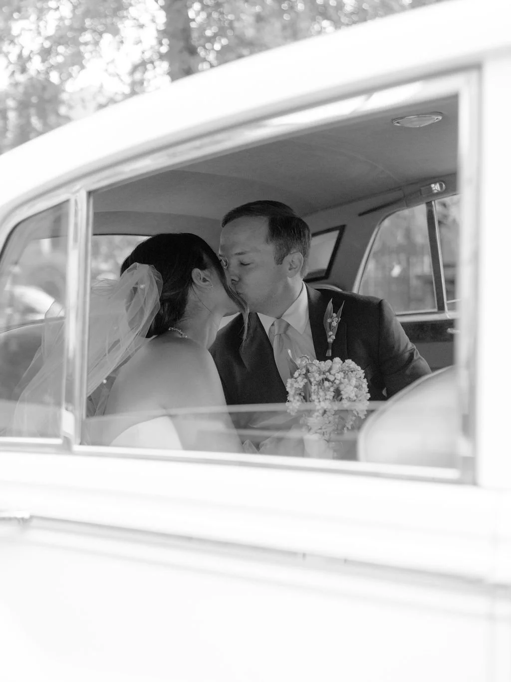 MattMollyWedding_Chicago_June2023_FinchPhoto_@benfinch-11.jpg
