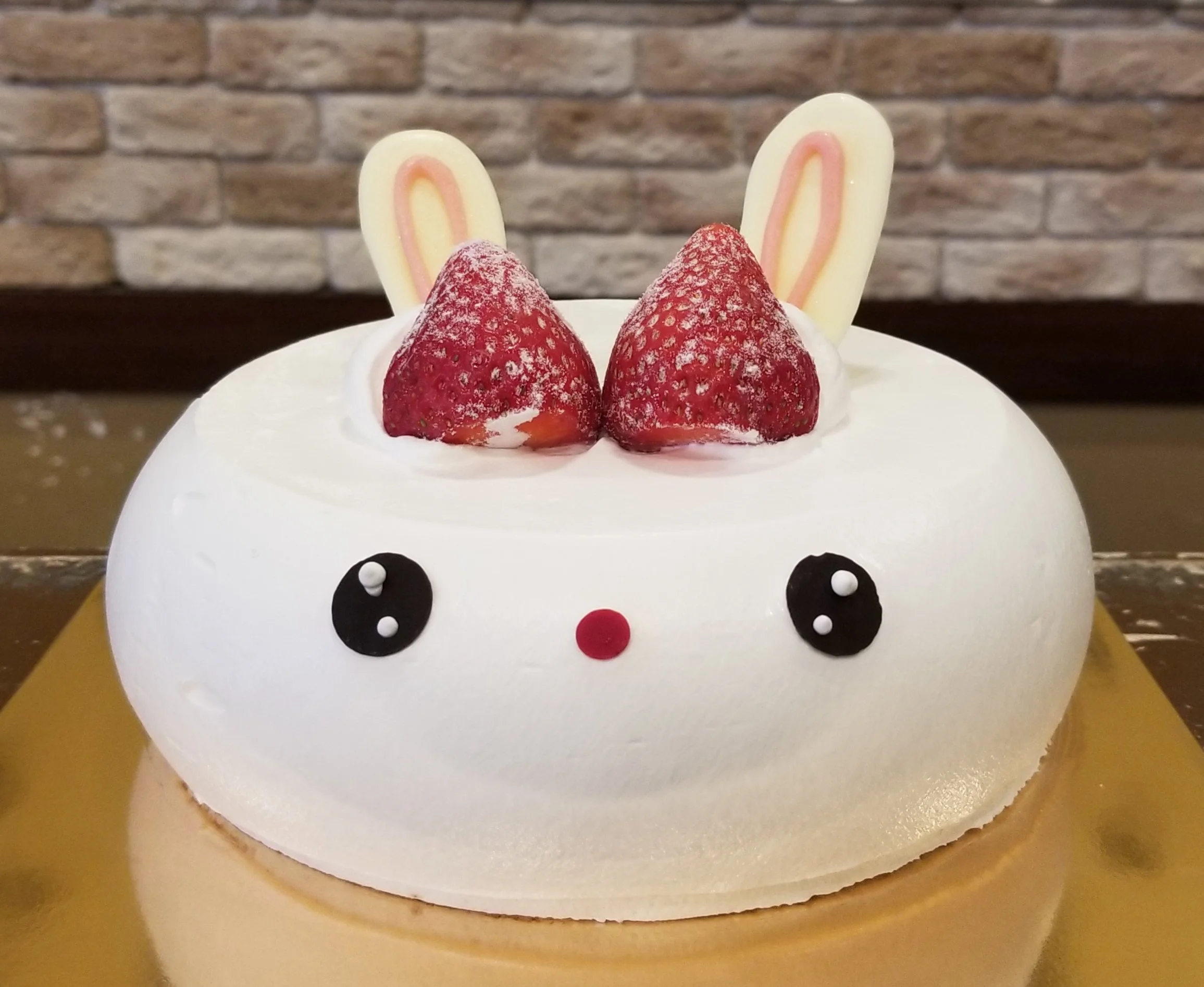 Rabbit Cake 7"
