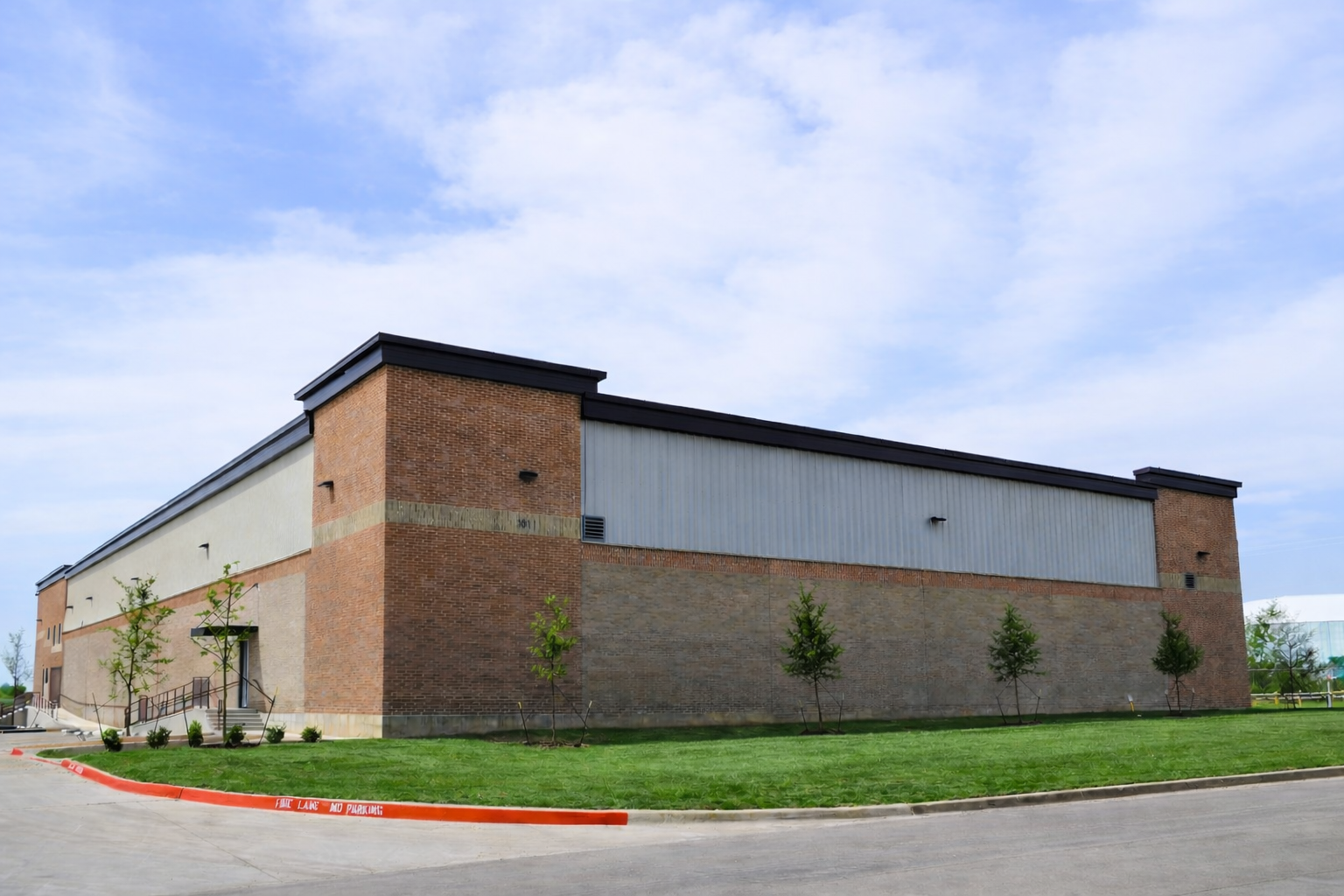 Cleburne Warehouse- Cleburne, Tx