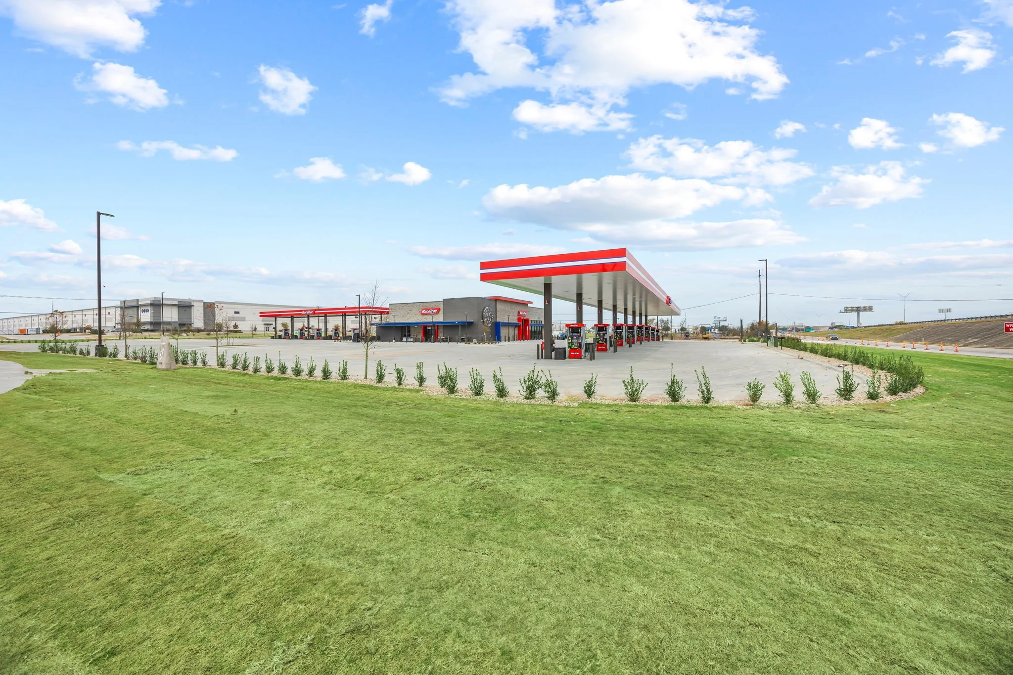 Top Commercial Landscape Construction Company in Dallas Fort Worth Texas | Infinity Landscape Contractor | Best Landscape Contractor | Specializes in Commercial Irrigation Systems, Commercial Landscape Construction, and Commercial Maintenance