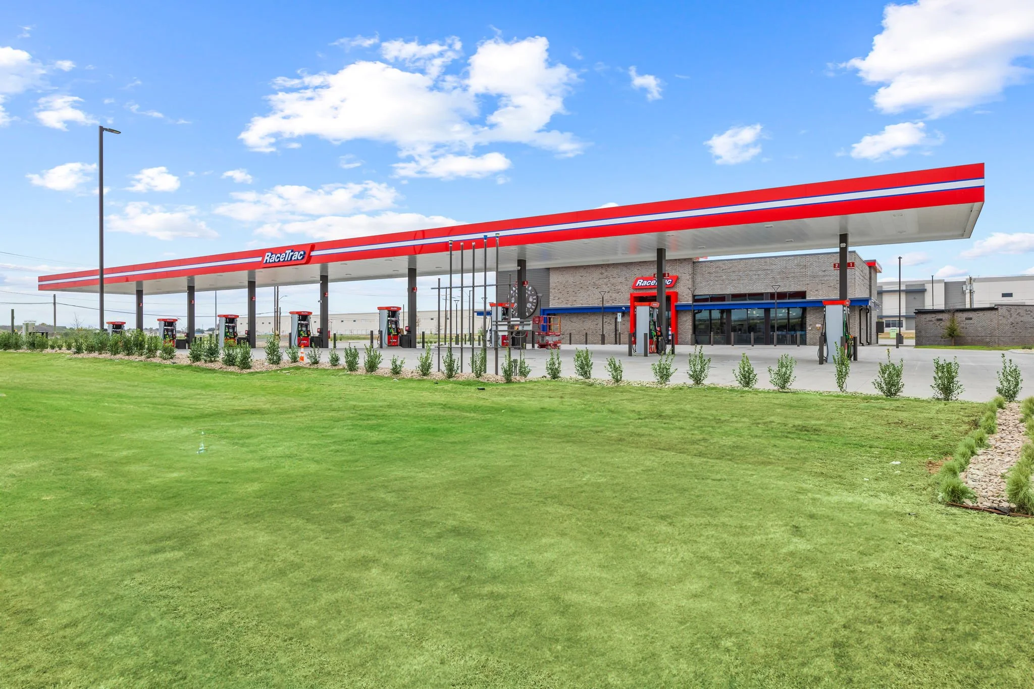 Top Commercial Landscape Construction Company in Dallas Fort Worth Texas | Infinity Landscape Contractor | Best Landscape Contractor | Specializes in Commercial Irrigation Systems, Commercial Landscape Construction, and Commercial Maintenance