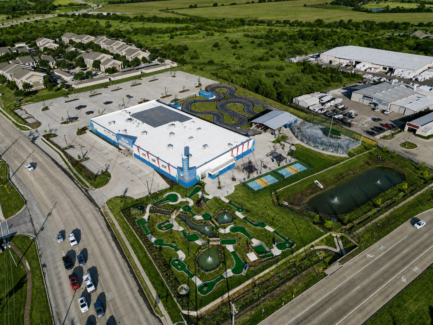 Top commercial landscape construction and maintenance contractor in Dallas Fort Worth Texas | Infinity Landscape Contractor | Project | Specialize in large commercial landscape construction projects | Retail Industrial Warehouses Apartments HOA's