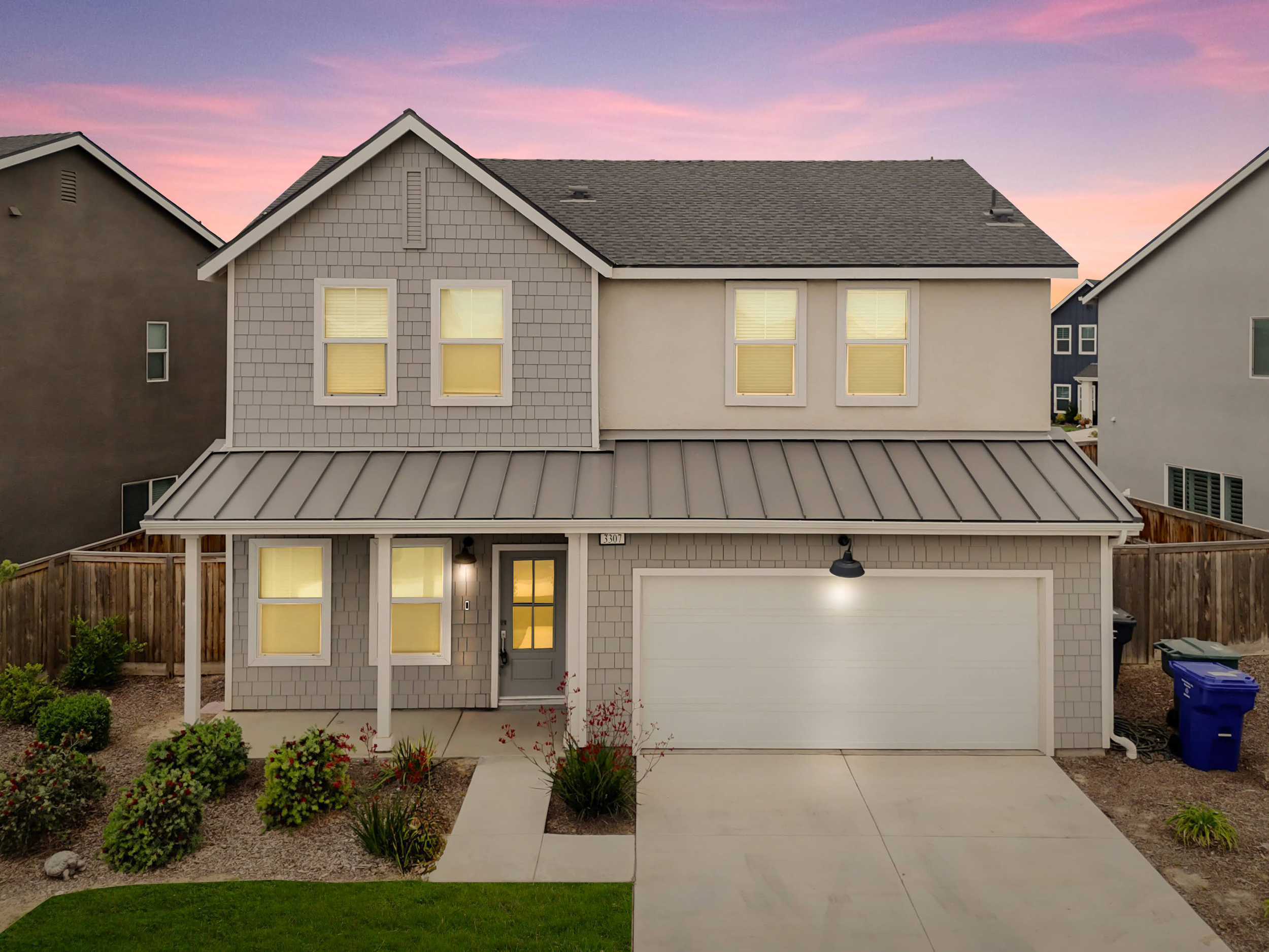 3307 Rustic Woods Ln