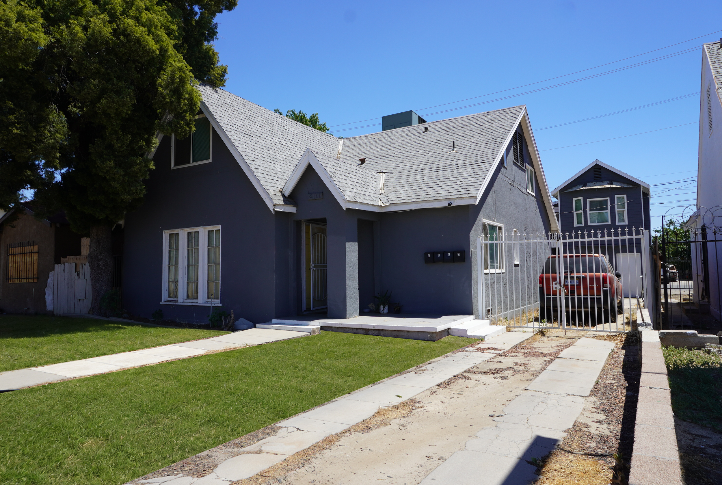 201 Truxtun Ave