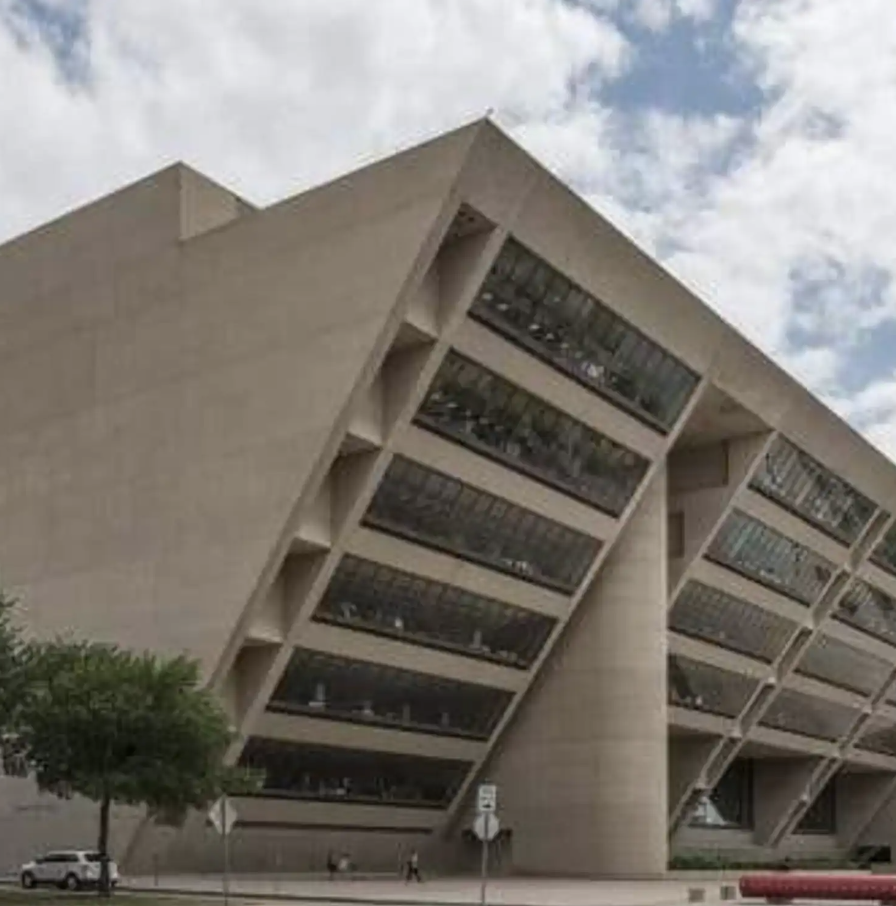 Preservation Dallas Presents: In Town Outing to Dallas City Hall