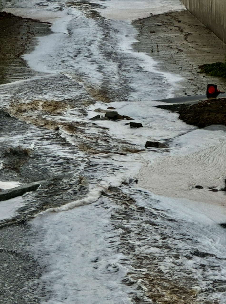 Inflatable Dam Undamaged