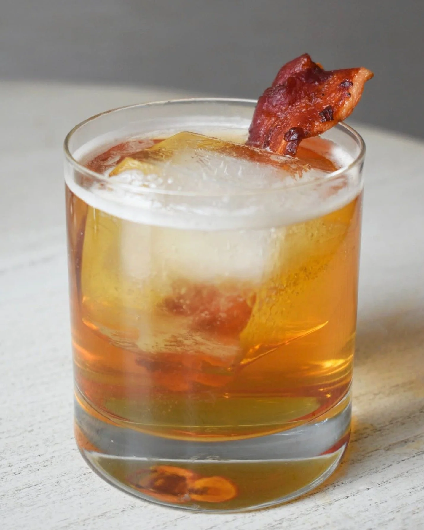 Cozy up to brunch this weekend with our comfort cocktail &mdash; the Maple Smash 🍁 🥃
&middot;
&middot;
Join us for brunch this weekend at Erie Grill!
&middot;
#eriegrill #eriecanal #rochesterny #rochester #roceats #tasteny #deliciousfood #foodinroc