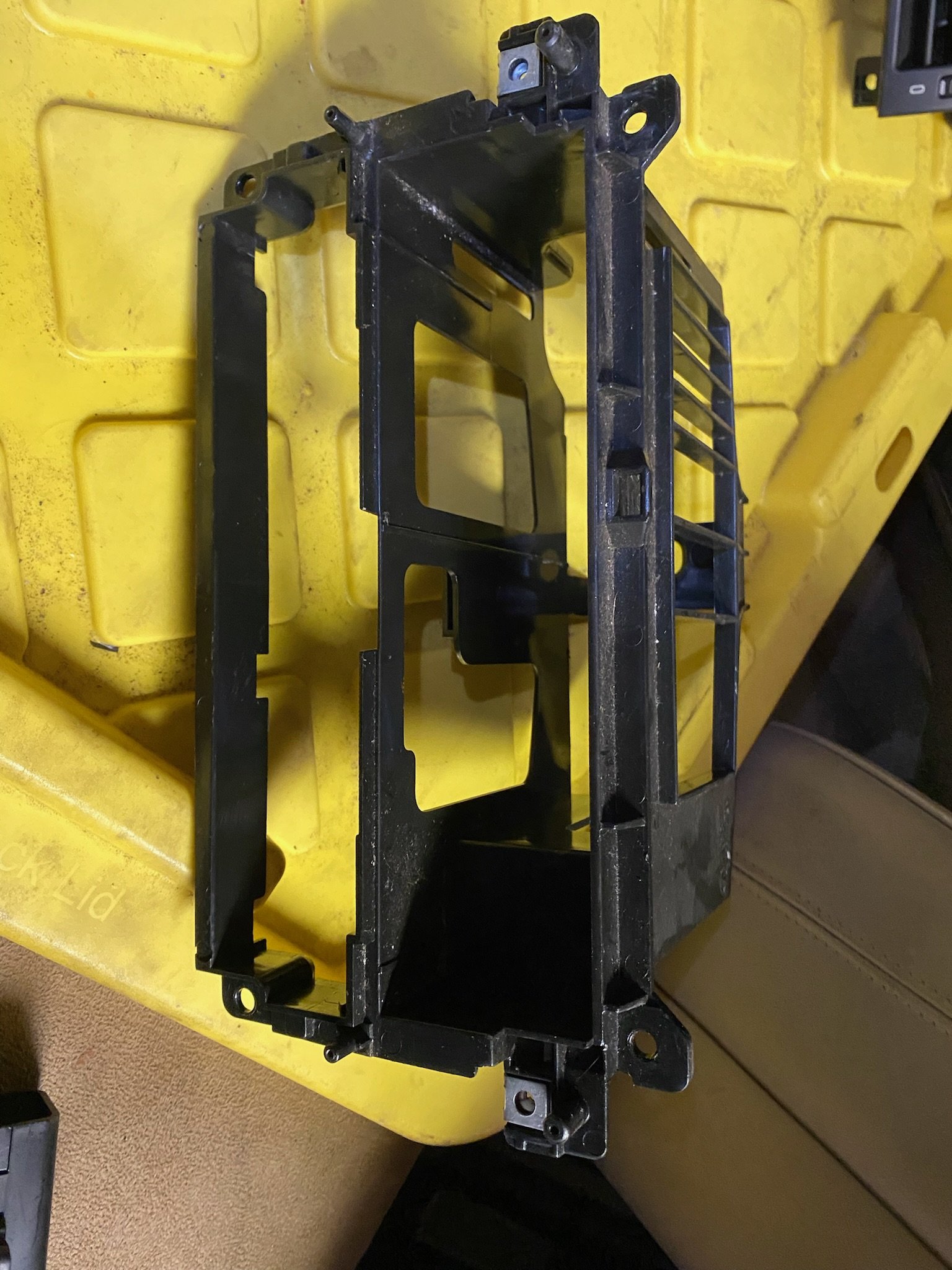 E46 Radio Bracket