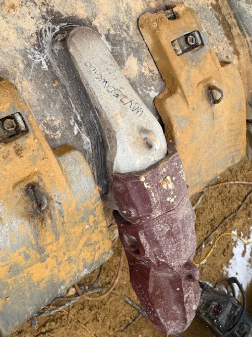 New G.E.T. is installed and the bucket is ready to get back to digging!