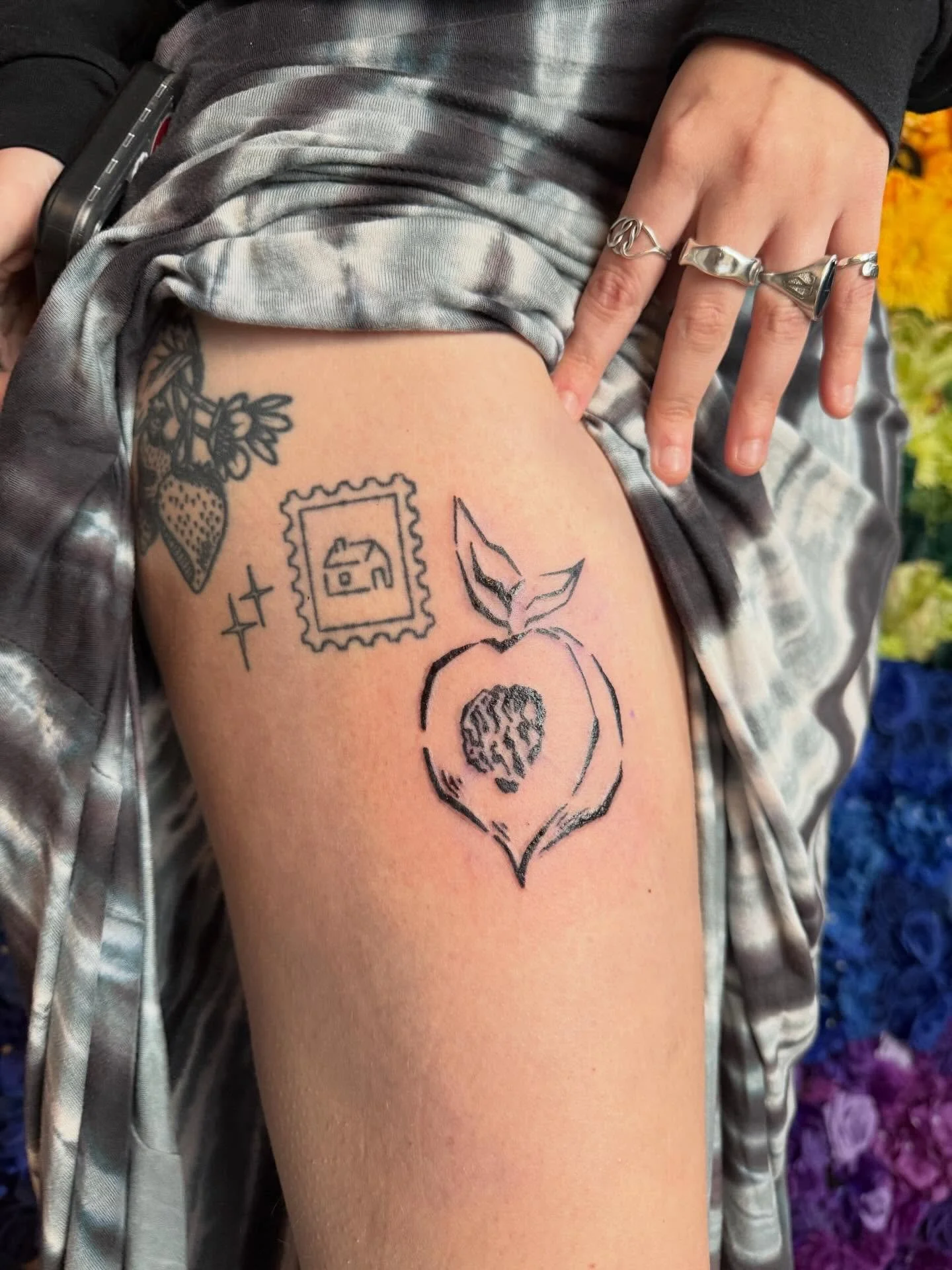 🍑&amp;🍒 for @kgoux ❤️🧡
.
#mntattooer #minneapolistattooer #mplstattoo #mpls