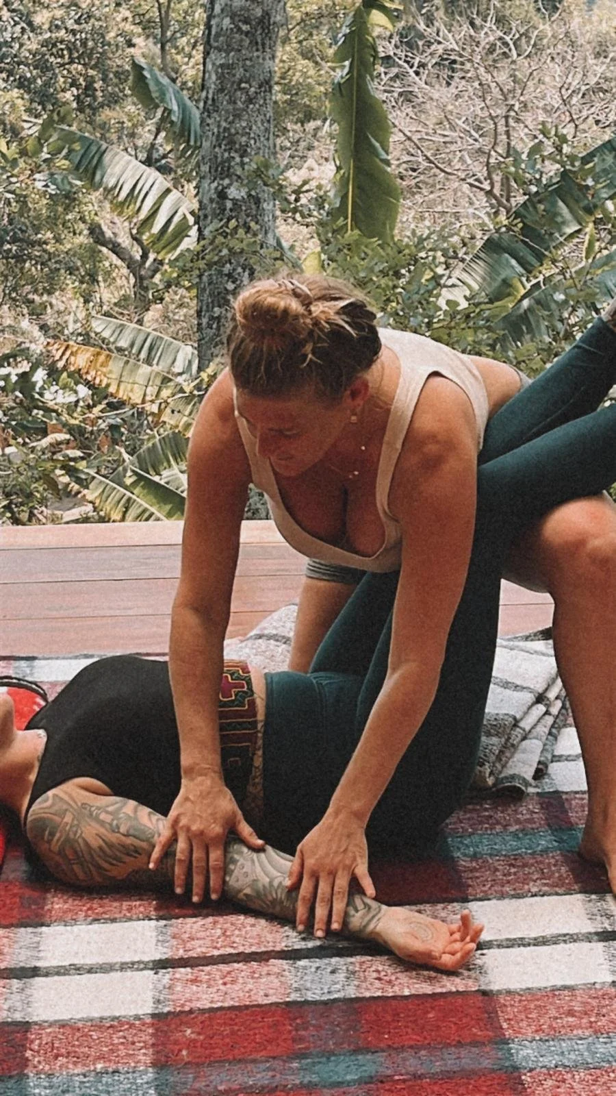50Hr Therapeutic Thai Massage Training — Guatemala