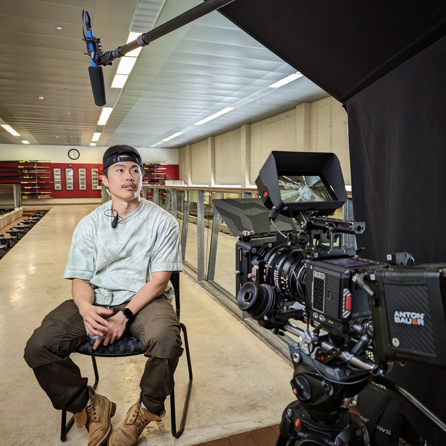 @ericwxng rockin' the most important role on set.
BTS from a fun shoot I gaffed for @badgermrowing and @badgerwrowing, shot and directed by @imtunz. The leading lines of this location were epic!
Lighting:
Key: 600d w/ Aputure 150 Dome
Edge Light: