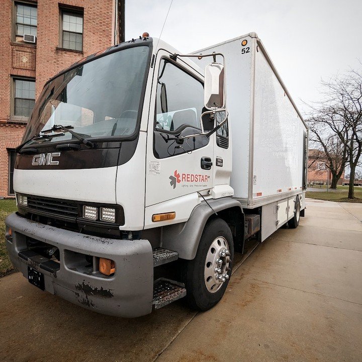 There's nothing quite like rolling into set with the 5 ton. She's a beast!
