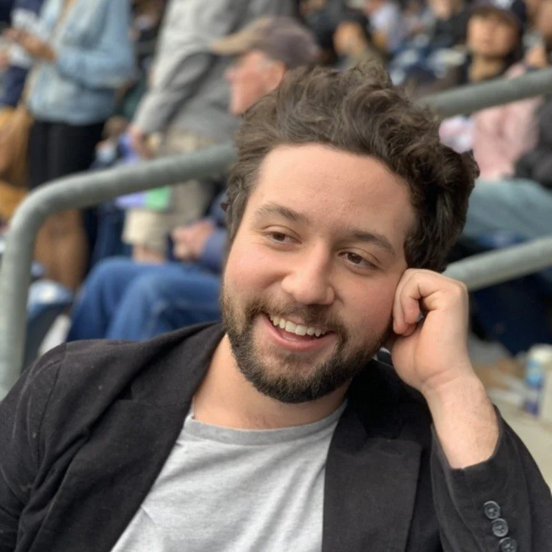 Jorge Bouras Headhsot.jpeg