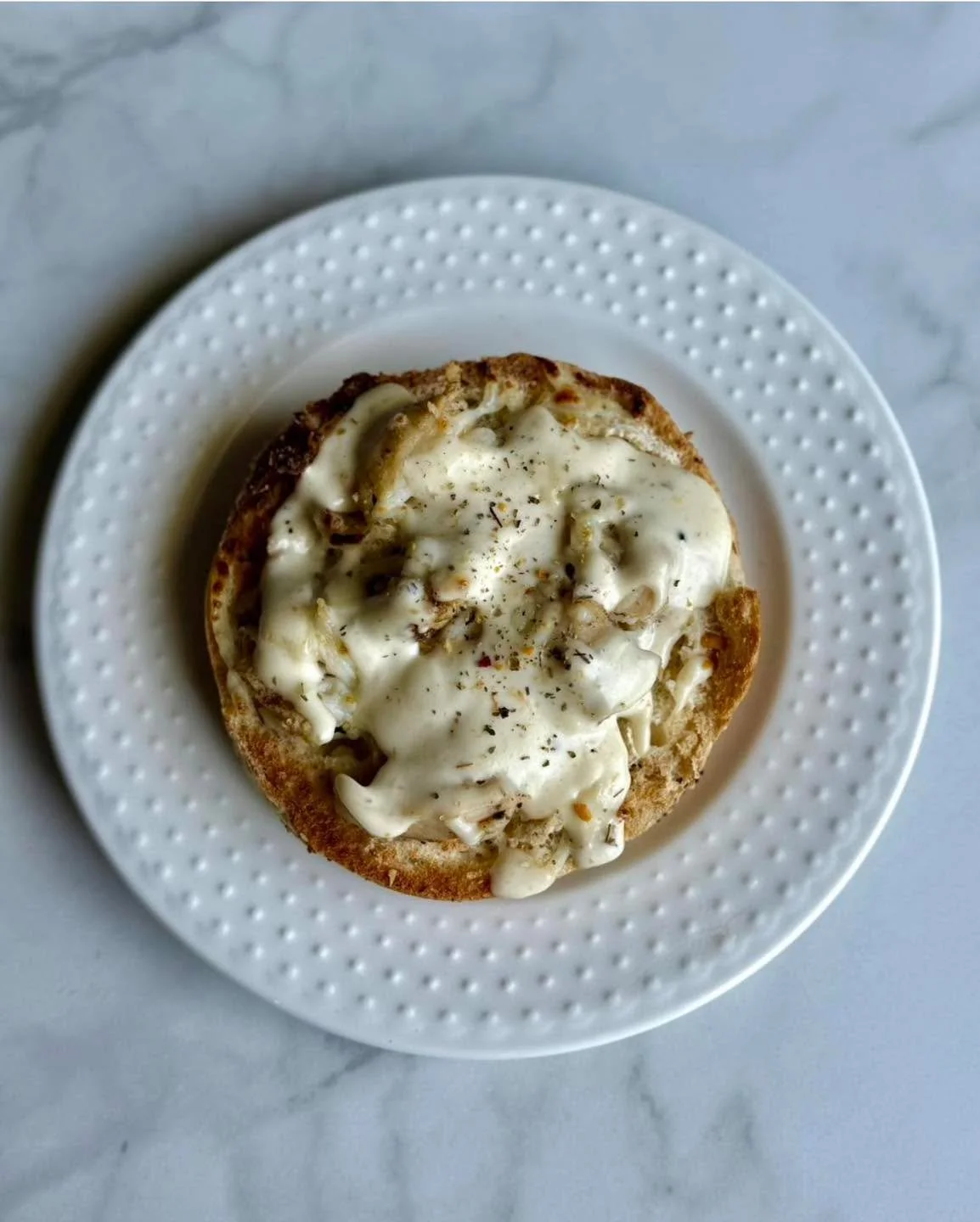 🚨 Wednesday Special 🚨

This week we are highlighting our LOCO MOZZA 🤤Juicy chicken smothered in creamy Alfredo, loaded with melty cheese, all stacked on a garlic New York bagel.

It&rsquo;s cheesy. It&rsquo;s saucy. It&rsquo;s a little loco&hellip