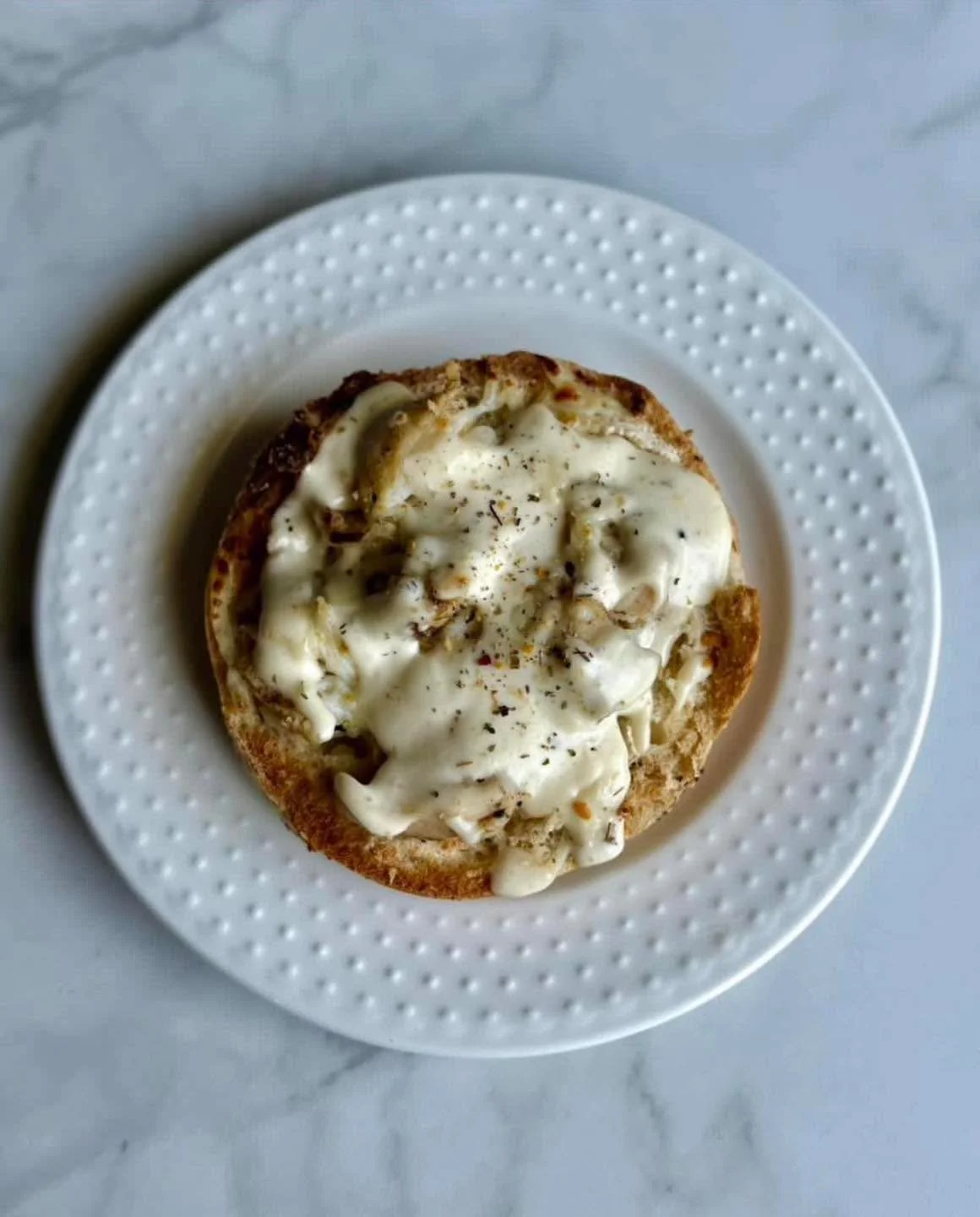 This week we are highlighting our LOCO MOZZA
Juicy chicken smothered in creamy Alfredo, loaded with melty cheese, all stacked on a garlic New York bagel.

It's cheesy. It's saucy. It's a little loco... and it's  delicious. Grab one today! 🔥