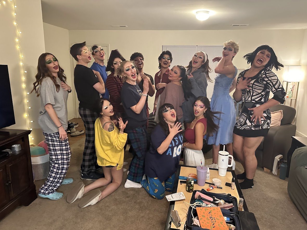 DRAGNIGHT.jpg