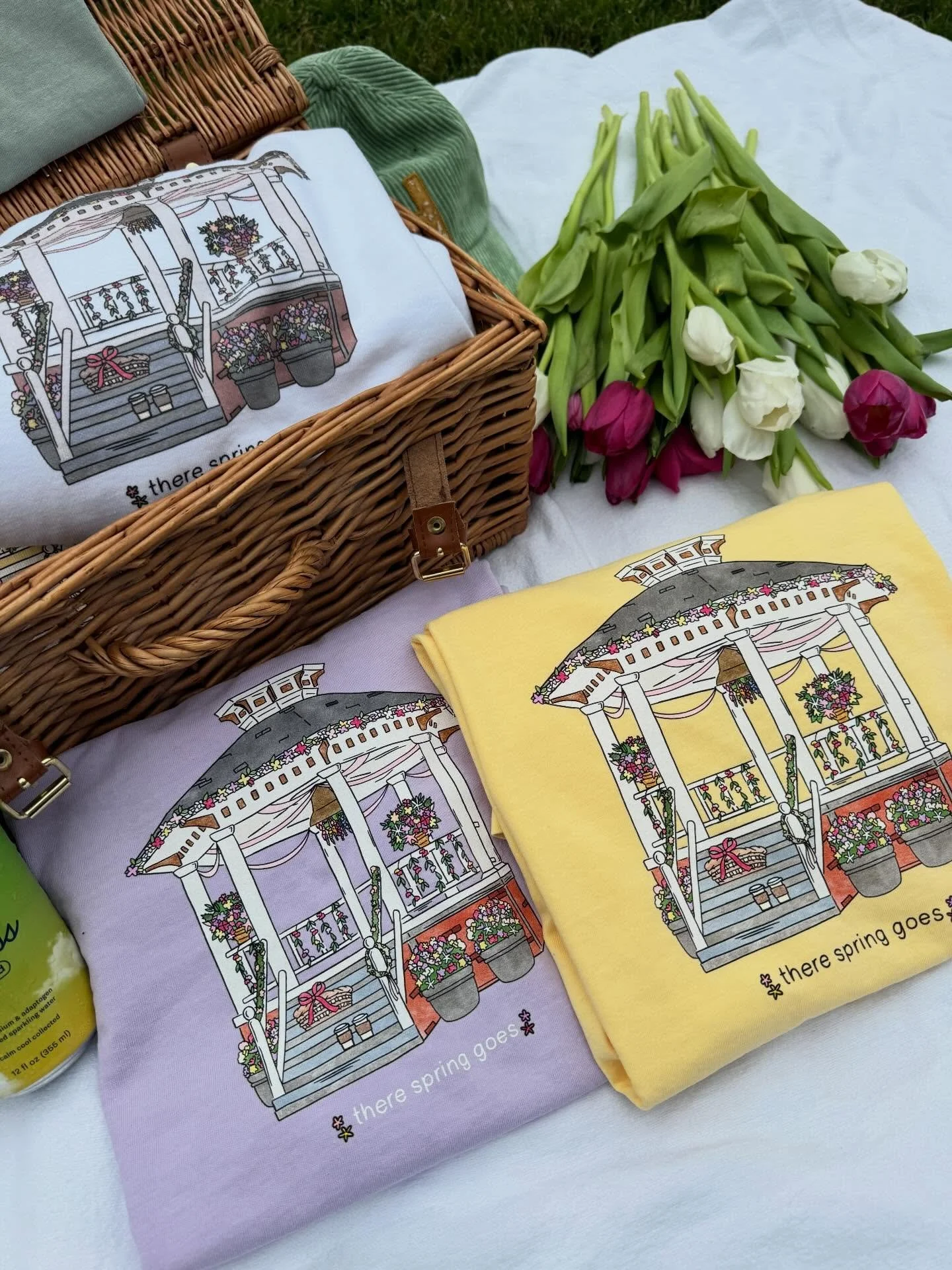 No need to bid on these 🧺🌼🌷🎀

Spring is springing which means it&rsquo;s time to bring our spring gazebo back!!! We love to style it with a cute pair of shorts or linen pants as we wait for some poor soul to bid on two stale pop tarts and a slim 