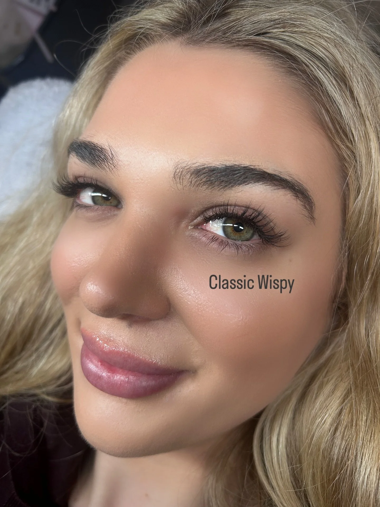 Classic wispy
.
.
.
.
.
#adelaide
#classiclashes
#アデレード
#マツエク