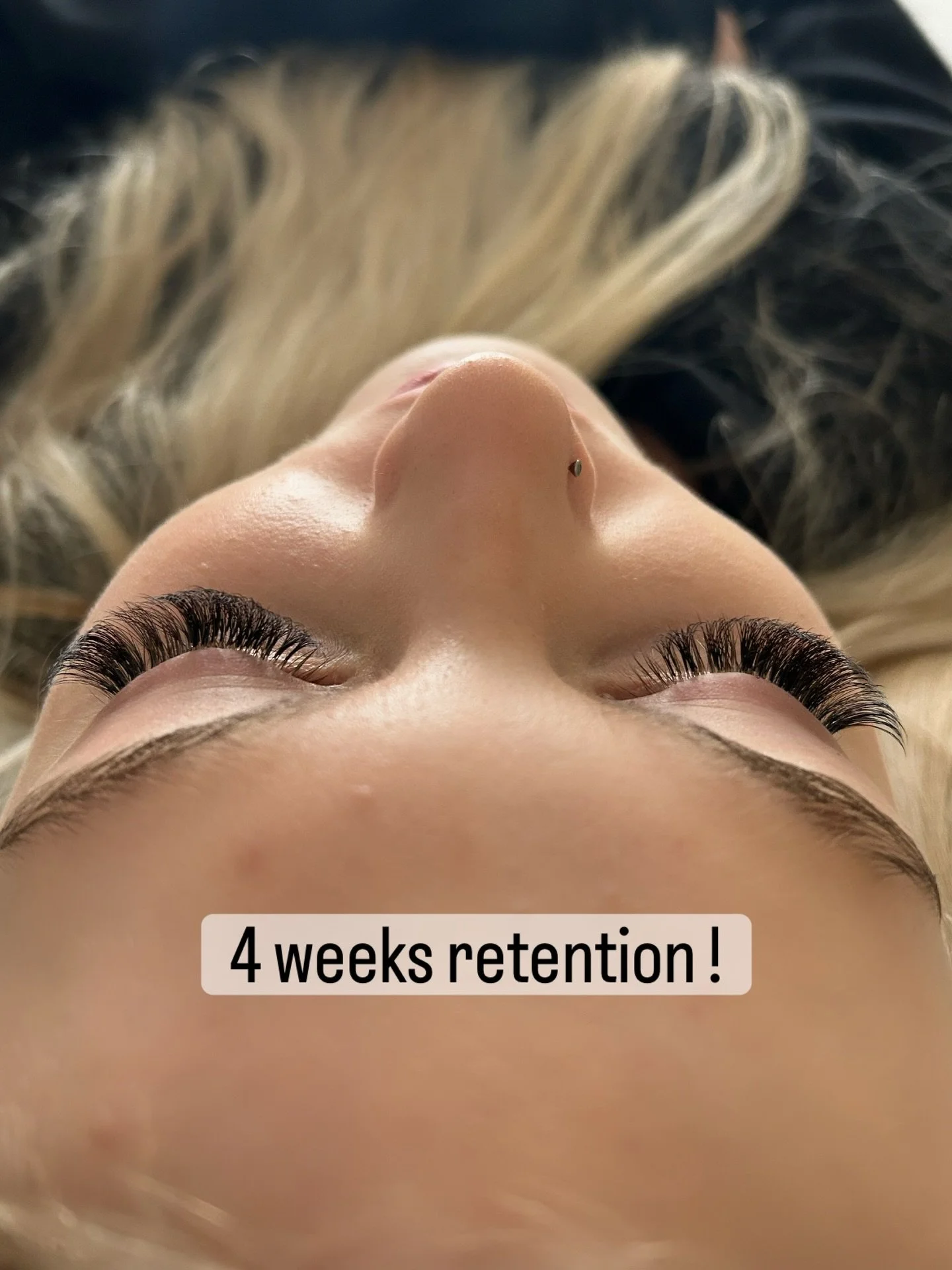 4 weeks retention! 

Achieving good retention requires teamwork between the lash tech and the client 🤝🤍

Lash tech: Me 🙋🏻&zwj;♀️
✨proper isolation
✨use quality products
✨controls humidity and temperature (for optimal adhesive performance) 
✨prote