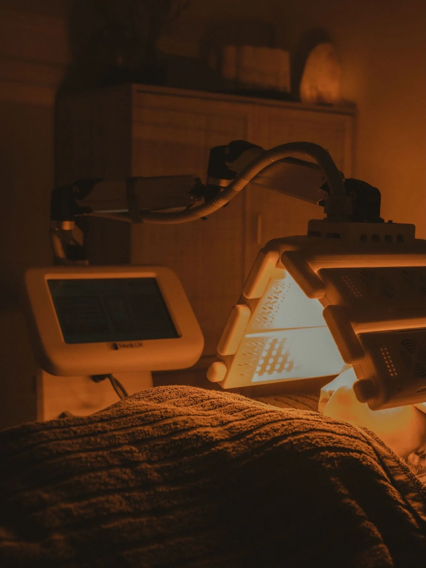 Your skin reflects more than what you put on it, it reflects how you live..

Looking after your skin isn&rsquo;t just treatments and products, it&rsquo;s how you nourish your body, how you manage stress, and how often you allow yourself to slow down.