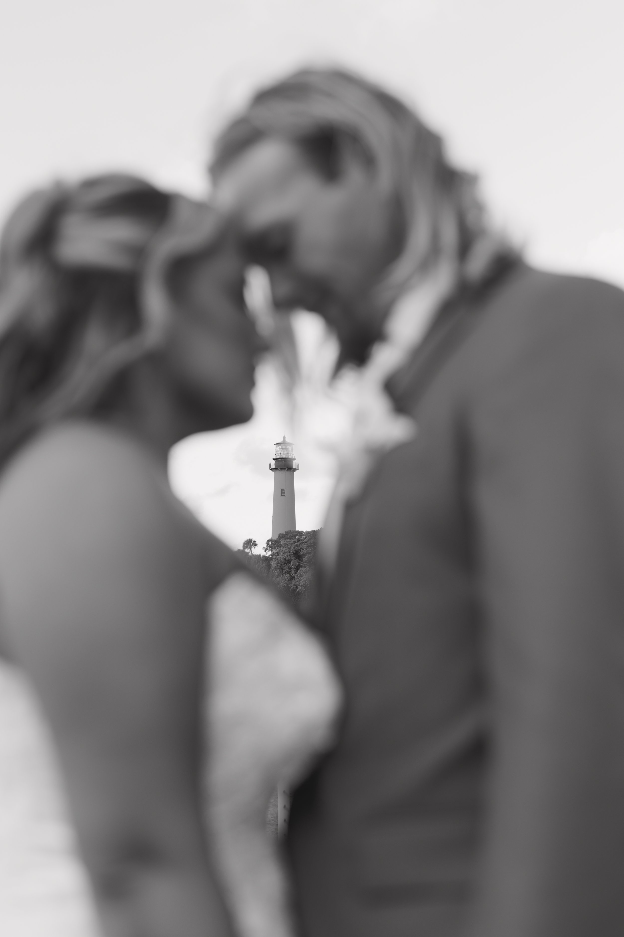 LAUREN AND NICK SNEAKS-11.jpg