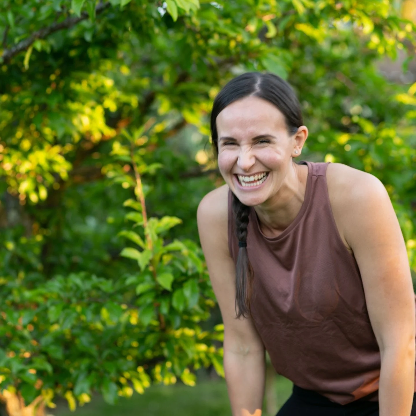 Time for a re-intro 🐚 🧘🏻&zwj;♀️ ✨ ...

Hiiiiii, I'm Alex!

Some faves ..

🍵 Matcha (closely followed by cacao)
🌊 Beach
🌞 Mornings 
🎶 Ziggy Albertsssss 
🥬 Cooking
🏕️ Camping
🧘🏻&zwj;♀️ All things movement 
&hearts;️ My 3 kiddos 
📍 Christchu