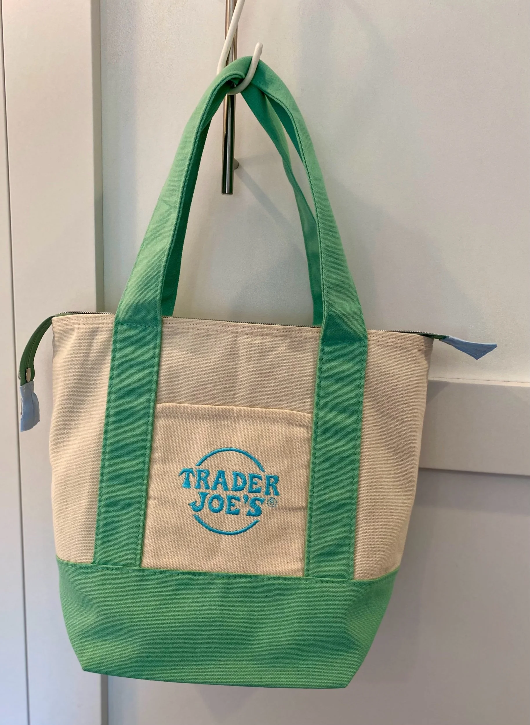 Reworked Trader Joe’s Mini Tote Zipper/Liner