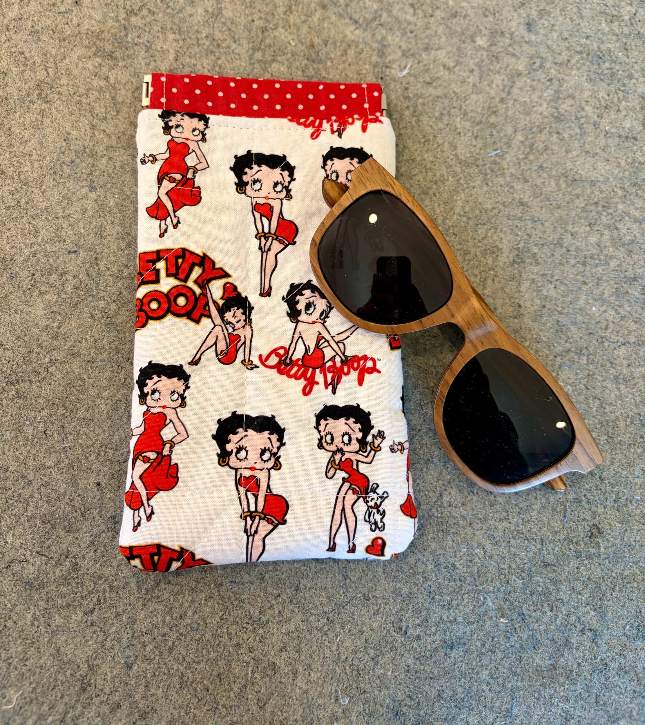 Betty Boop Sunglass Pouch