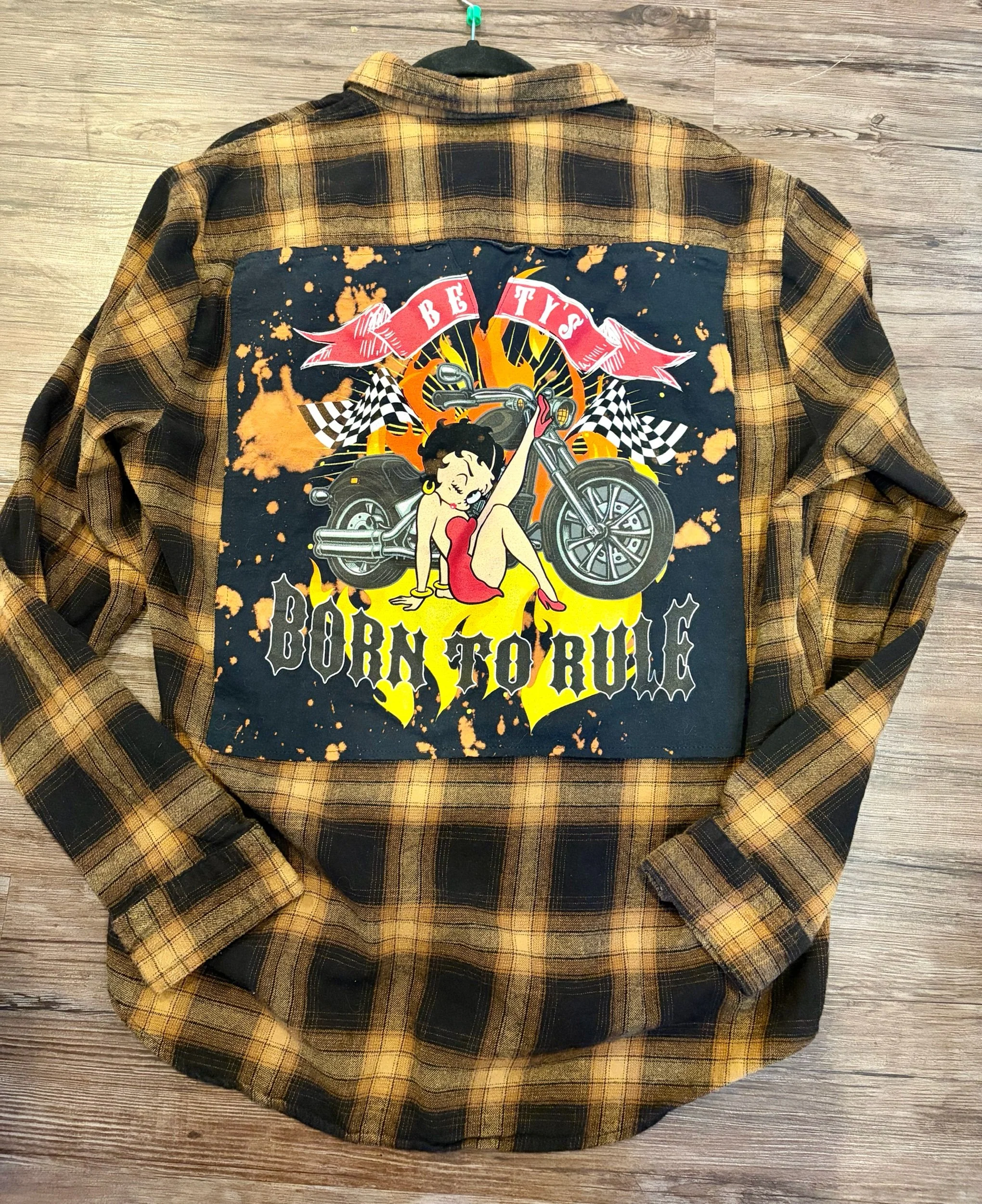Upcycled Betty Boop X-Large Flannel