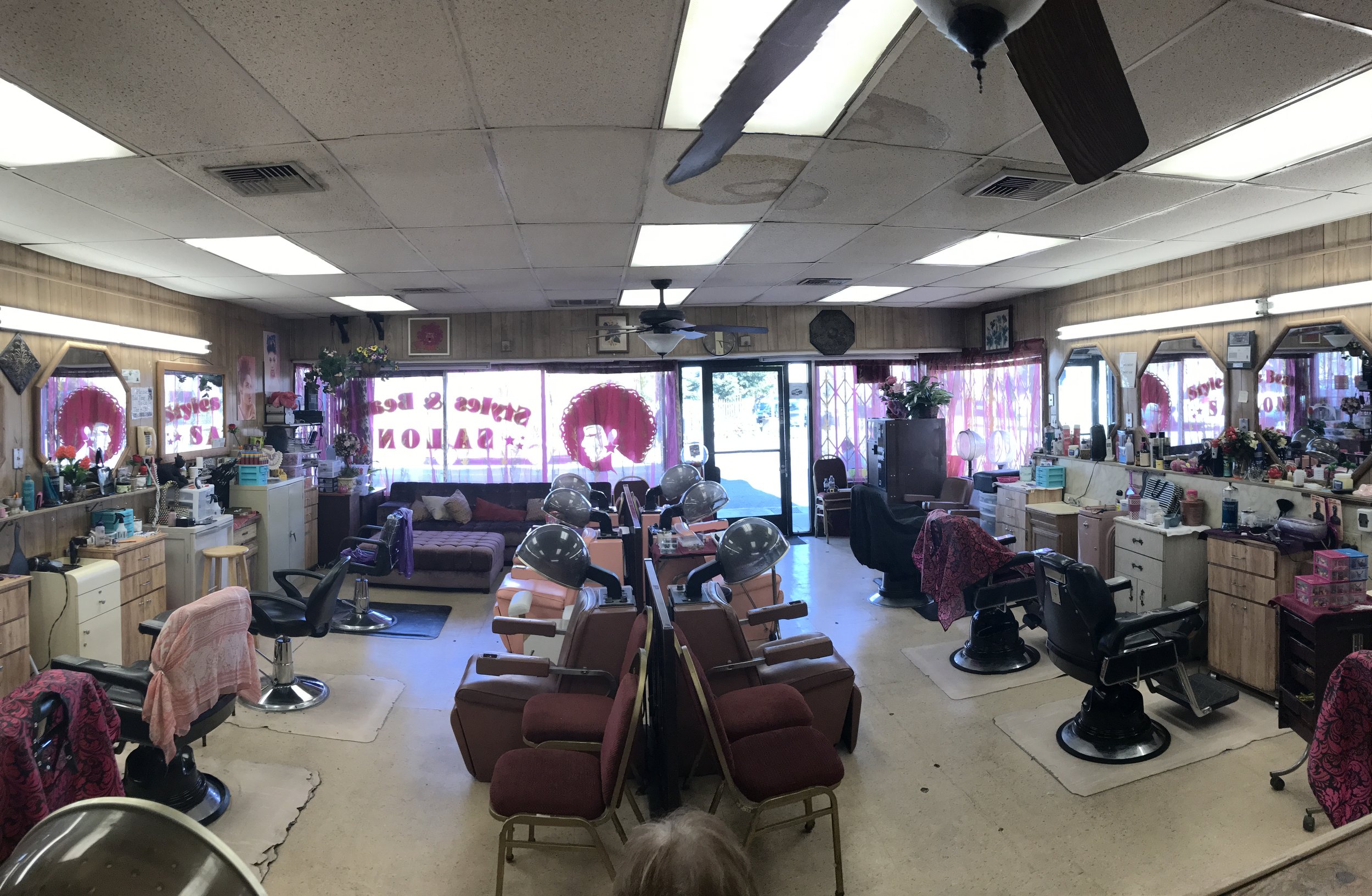 14_HAIR SALON 1 .jpg