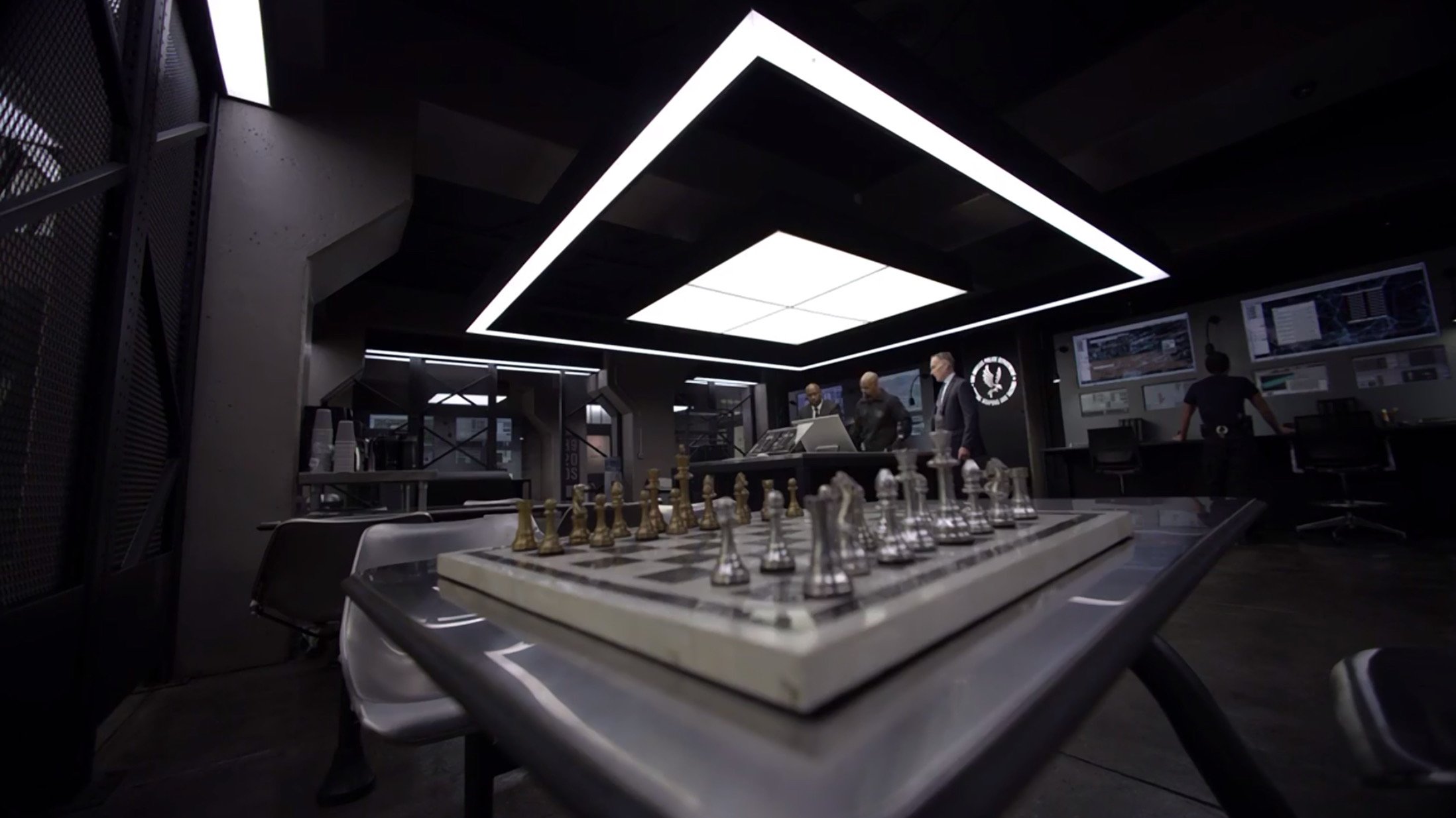 14D_EaglesNest_chess.jpg