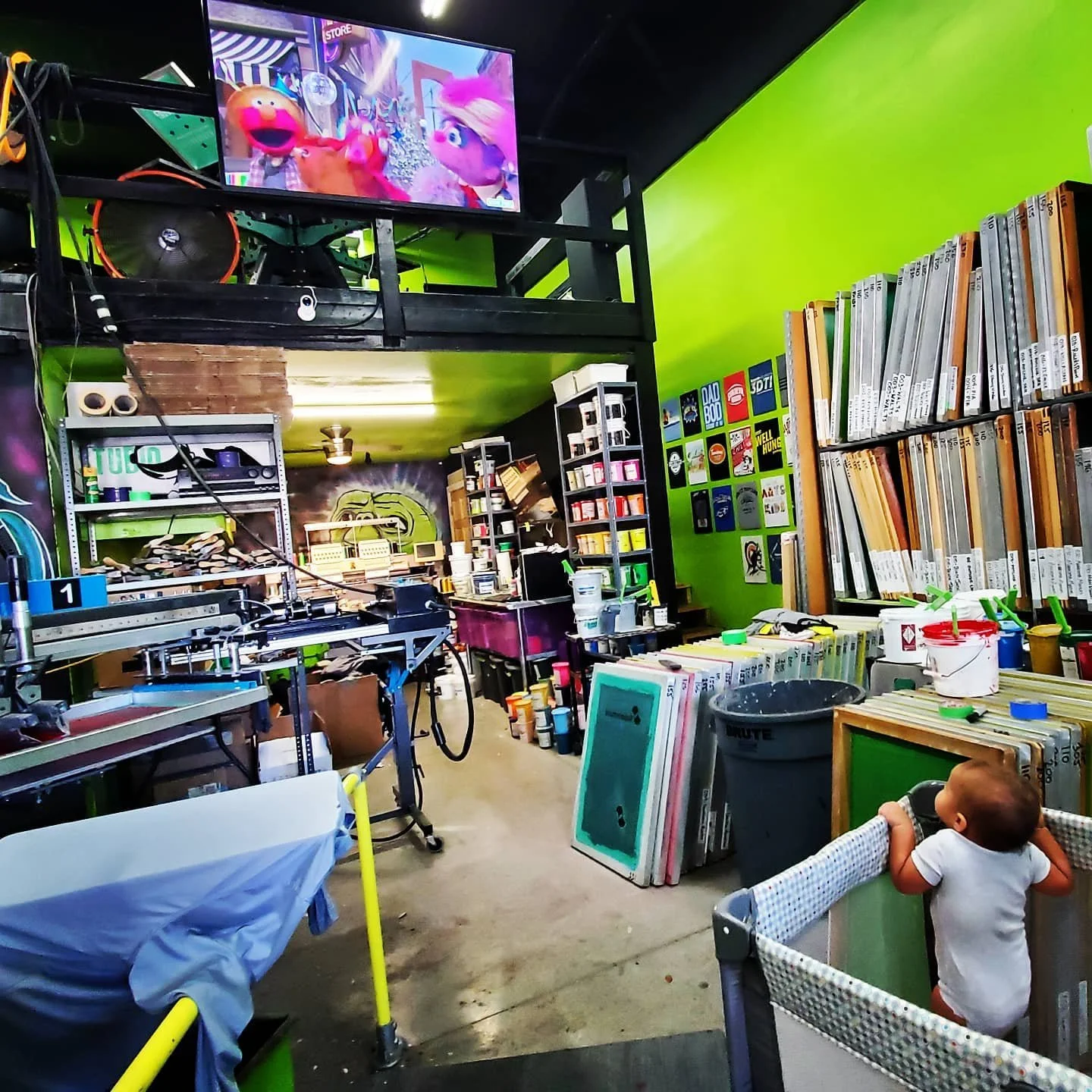 #dadlife #printlife #pandemiclife #daddydaycare