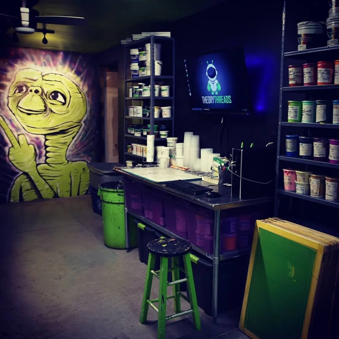 I wanted a bad-ass ink mixing station... so I made a bad-ass mixing station! #screenprinting #shoplife