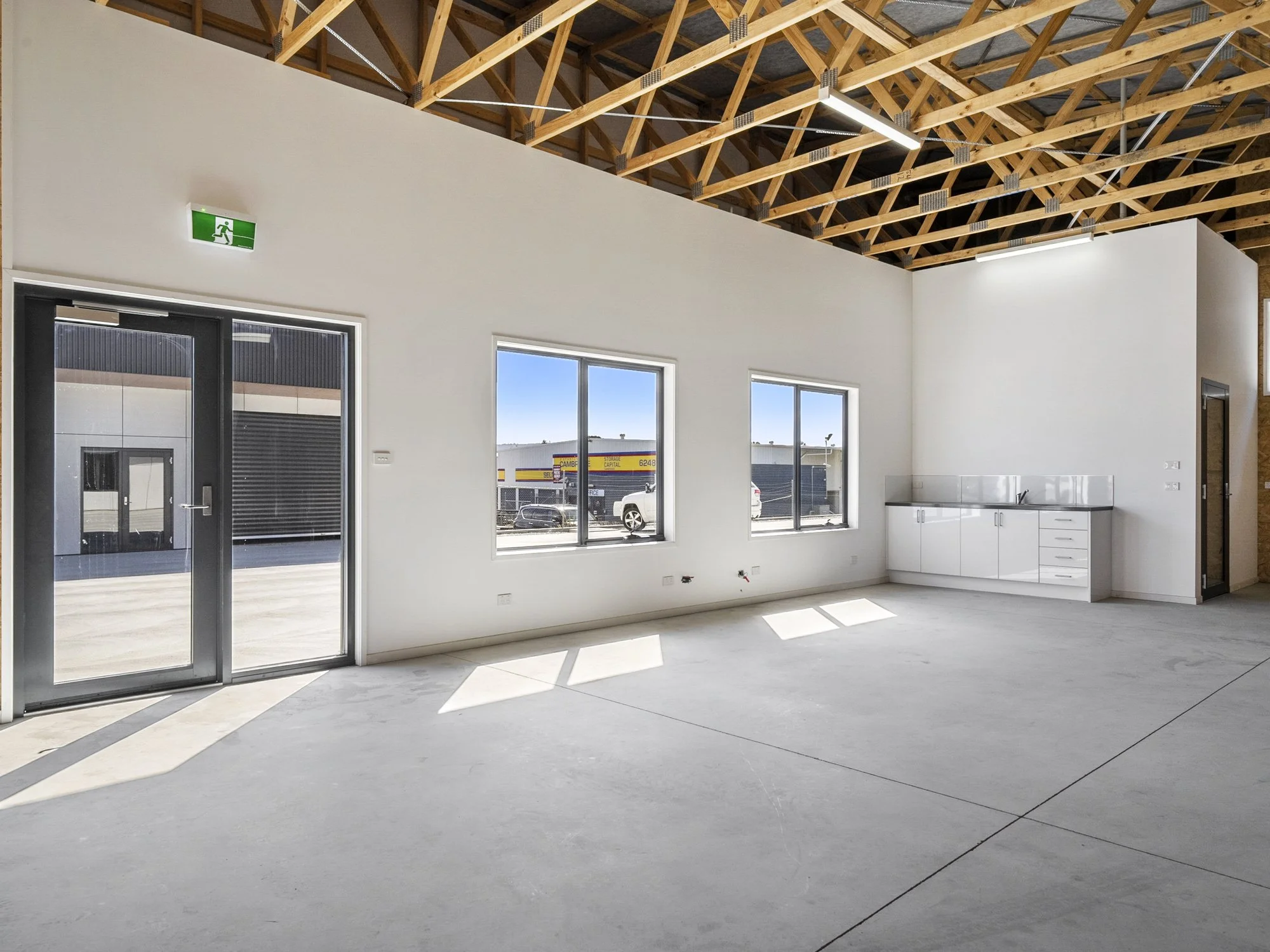 007_Open2view_ID841438-11_Stanton_Place.jpg